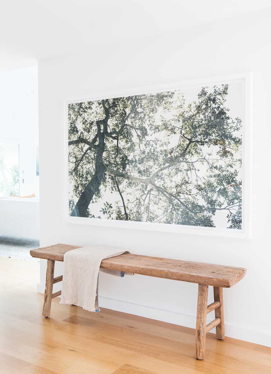 Emily-Henderson_Modern-Design-Trends_White_Minimal_Casual_Rustic_Simple_Relaxed_California_Effortless_16
