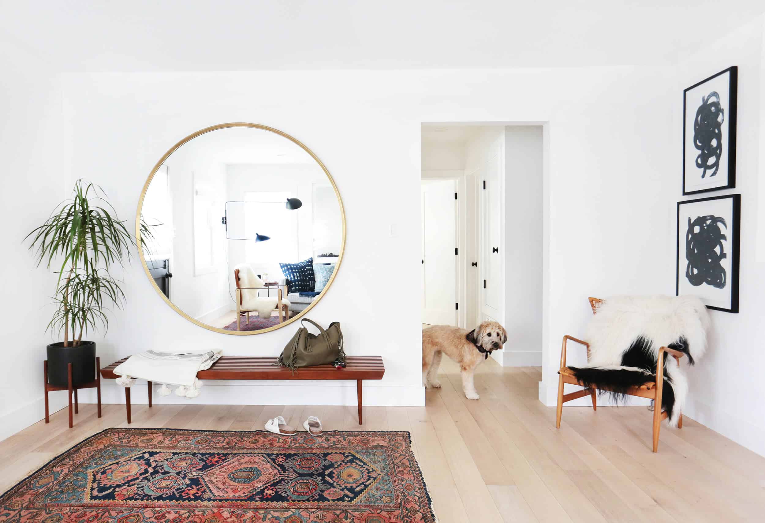Emily-Henderson_Effortless_Minimal_Casual_Art_10