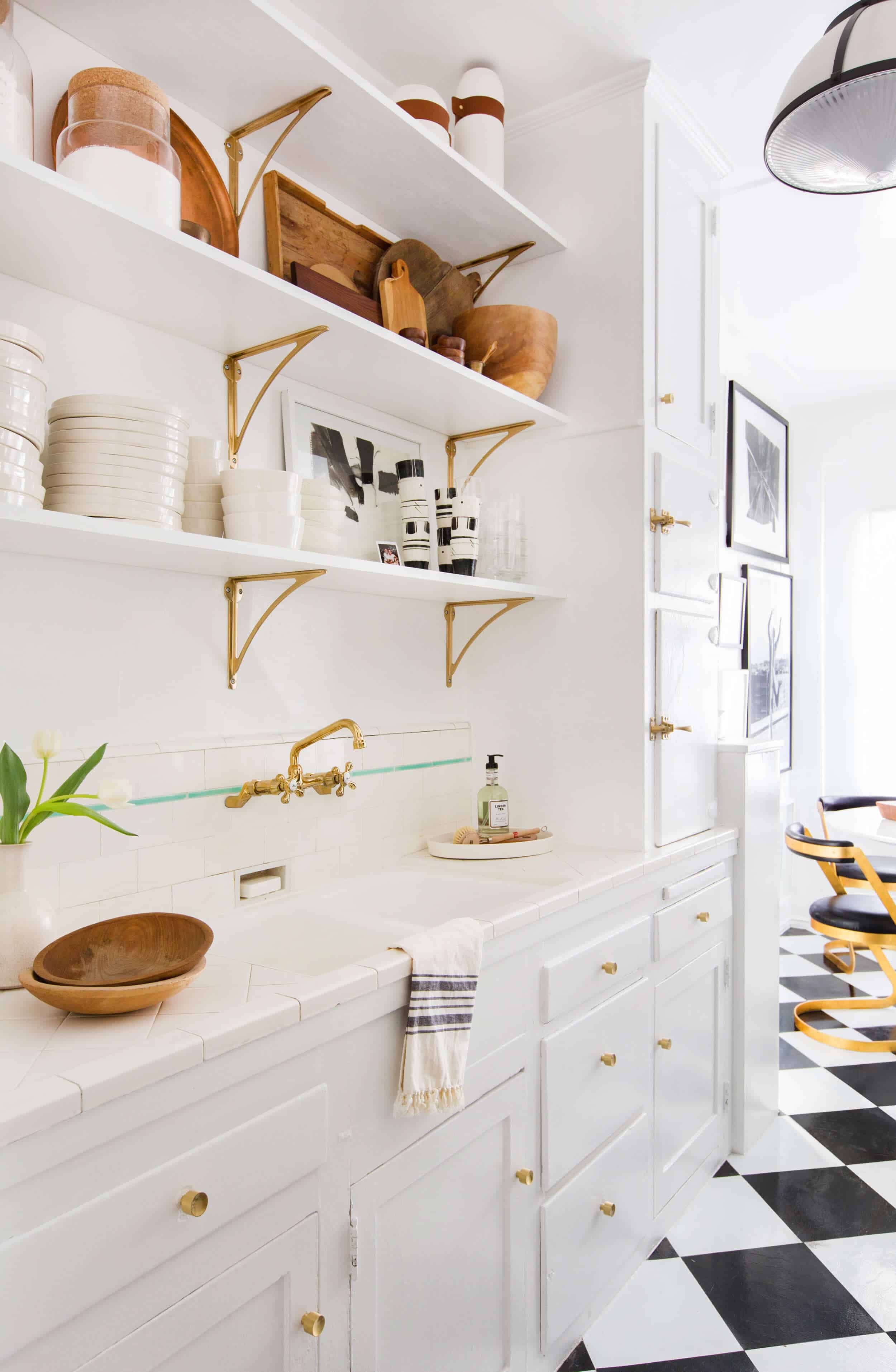 Emily-Henderson_Go-To-Paint-Colors_Neutrals_2017_4