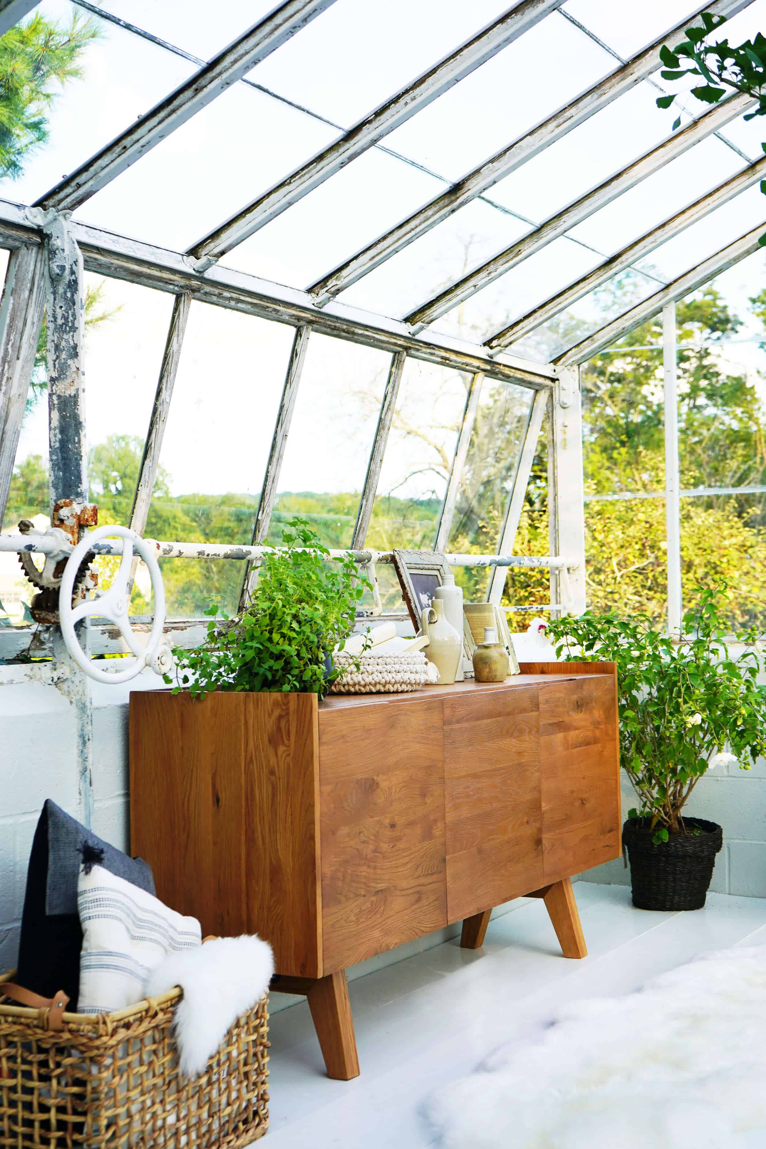 Emily Henderson Samsung The Frame My Scandinavian Home Greenhouse 13