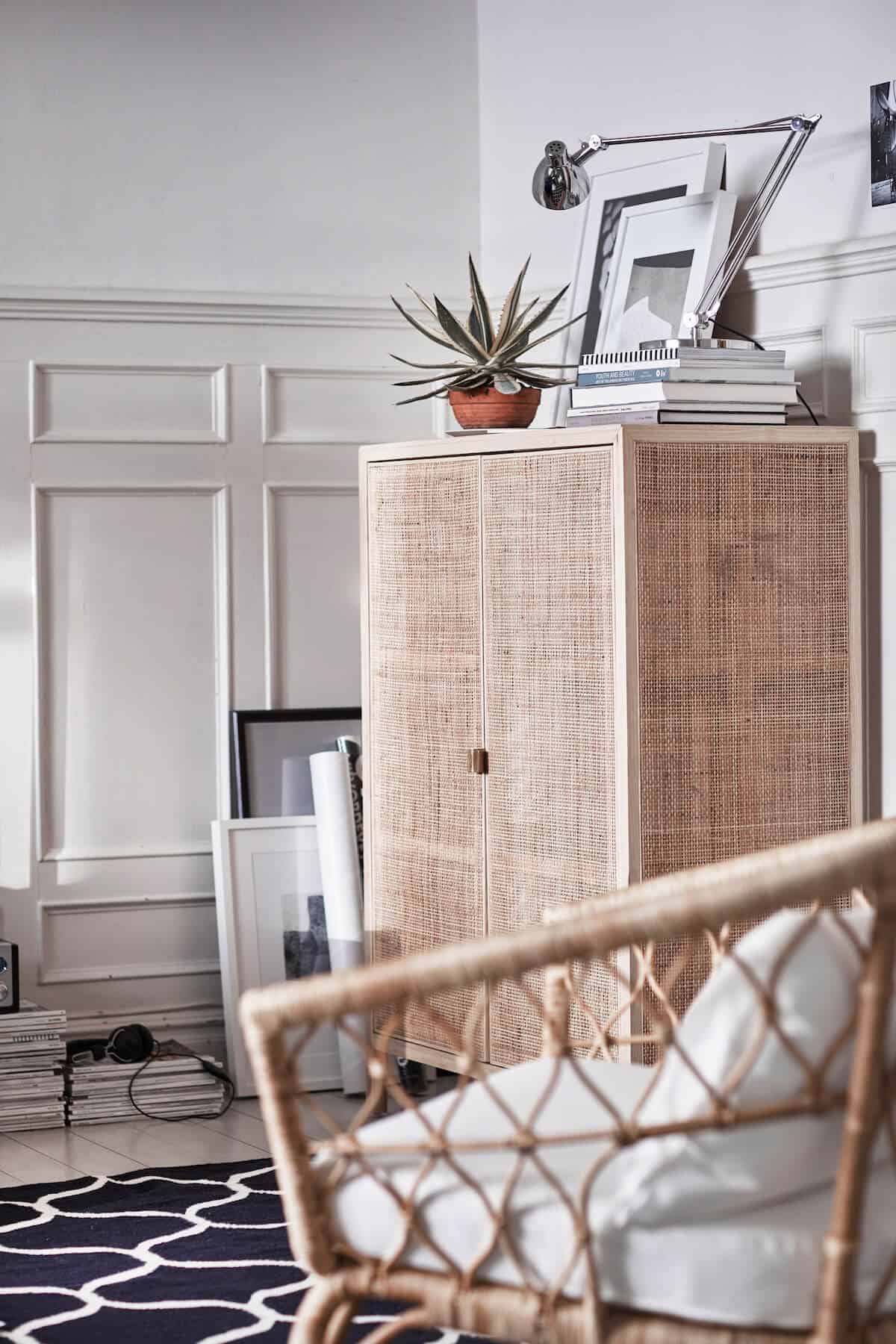 Emily Henderson Roundup Hutch Curio Cabinet Glass Cabinet Display Cabinet Storage 9
