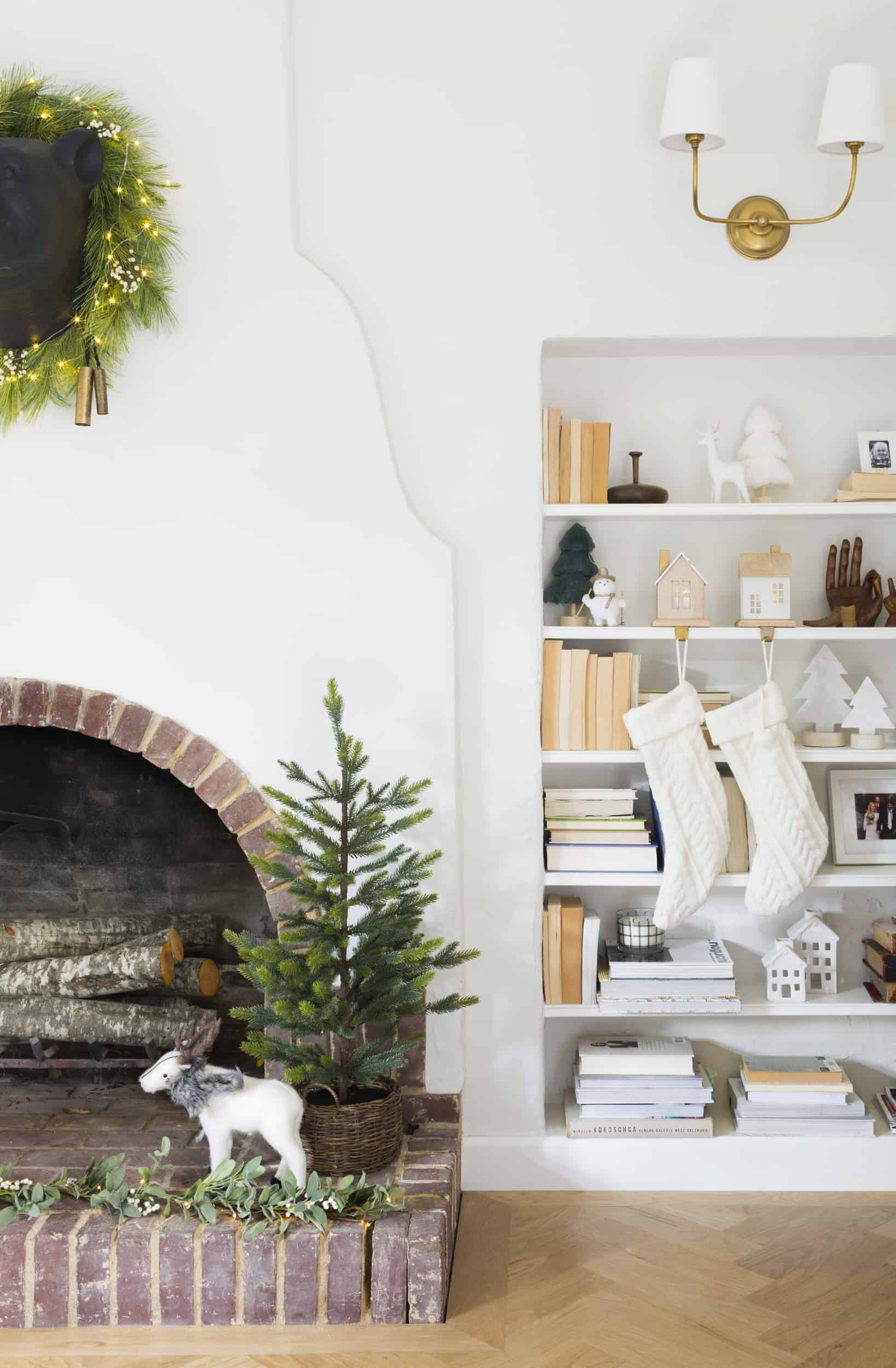 Emily Henderson Christmas 2017 Neutral Winter Wonderland 17