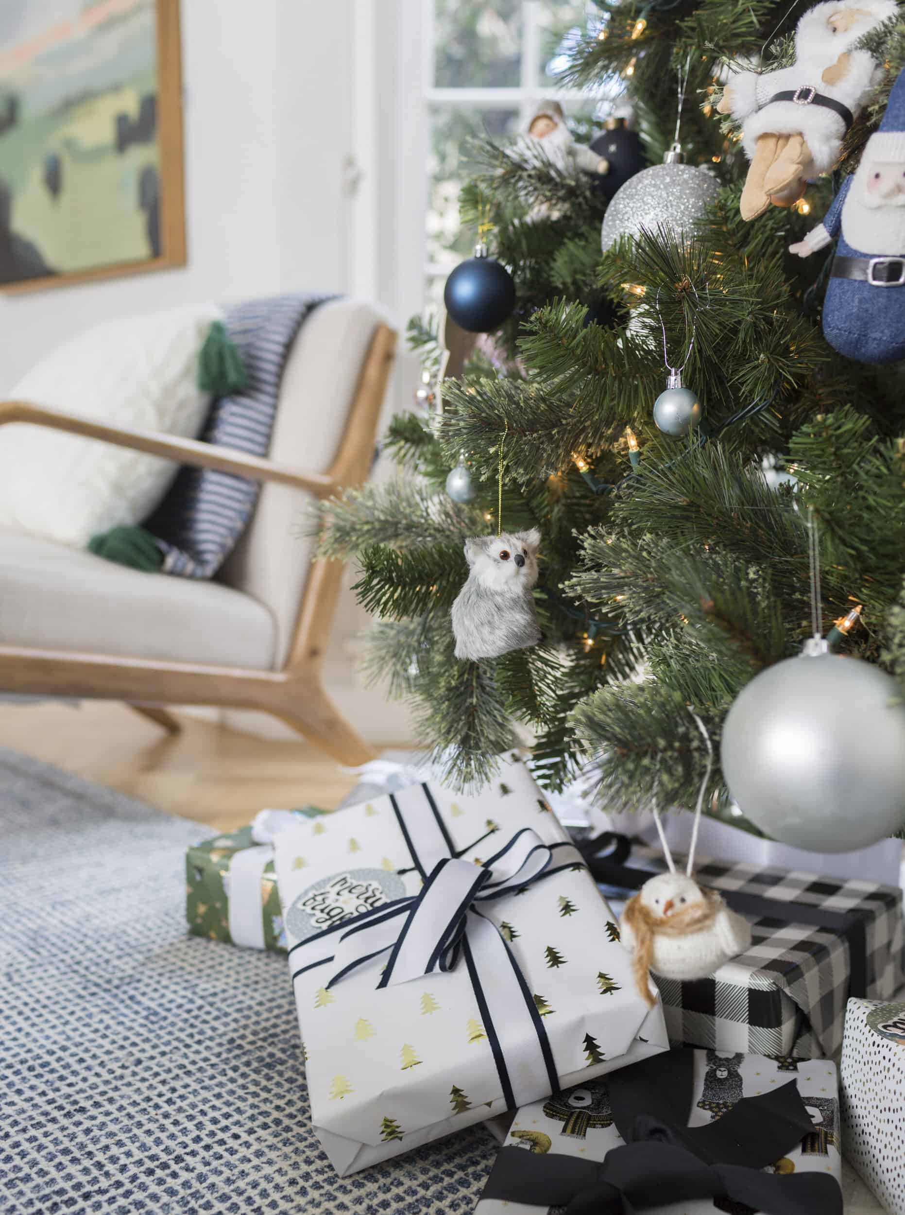 Emily Henderson Christmas 2017 Neutral Winter Wonderland 9