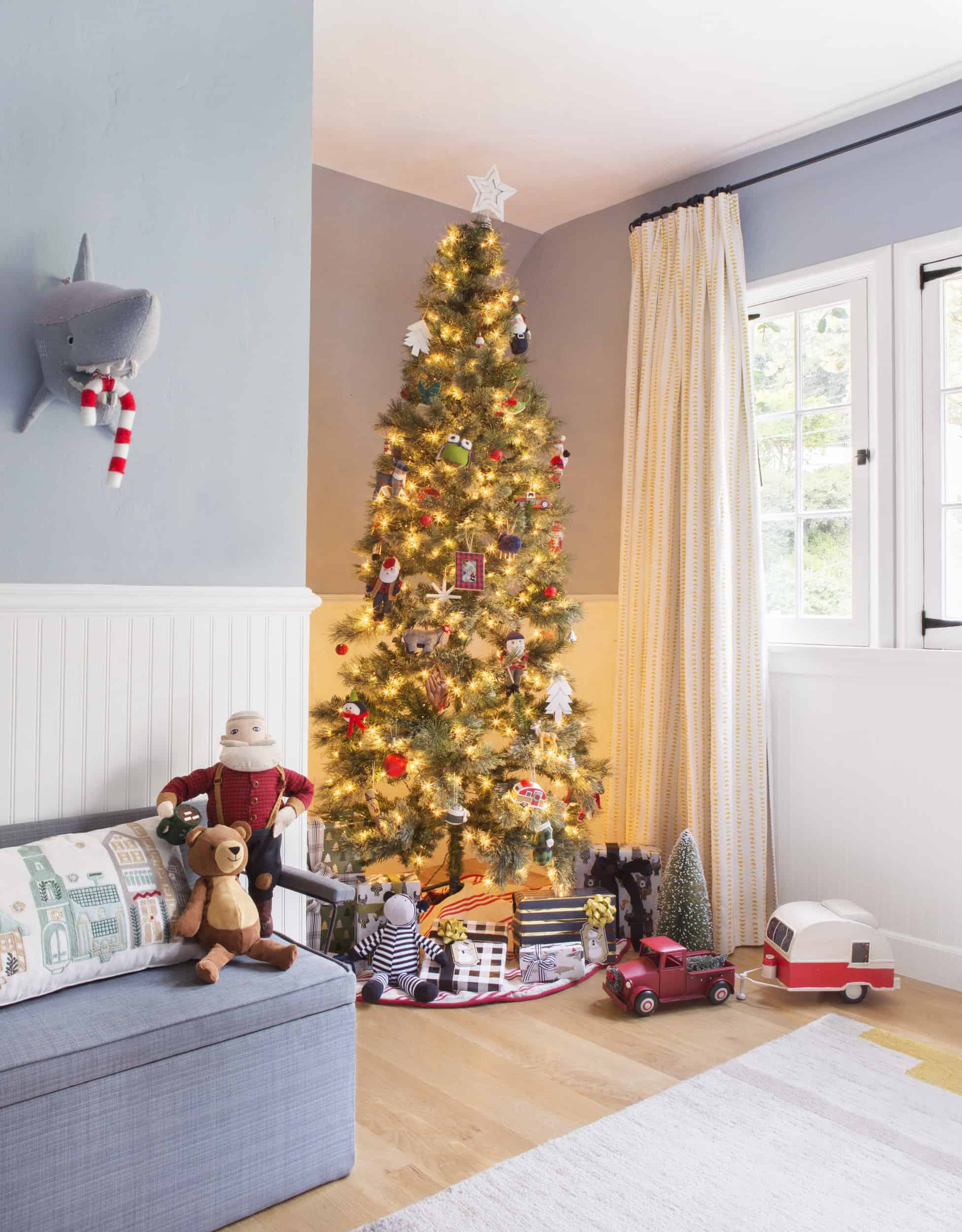Emily Henderson Christmas Decorating Little Boys Room 21