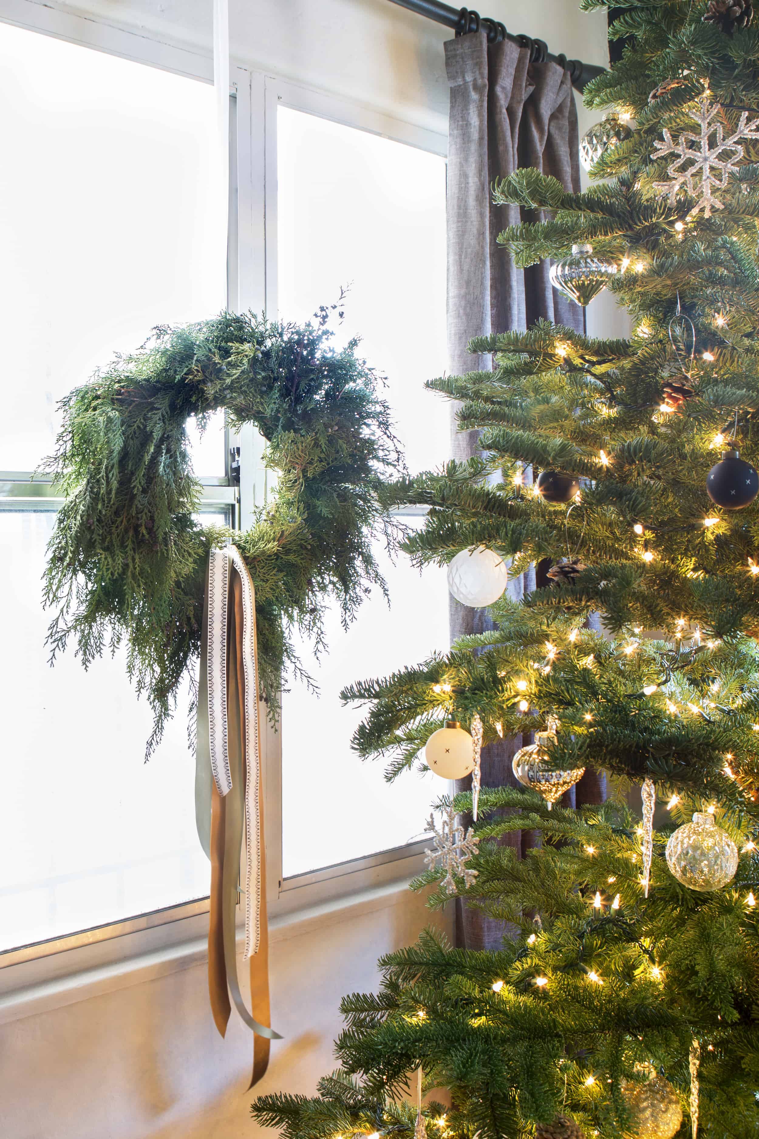 Brady Tolbert Christmas 2017 Emily Henderson Design 23