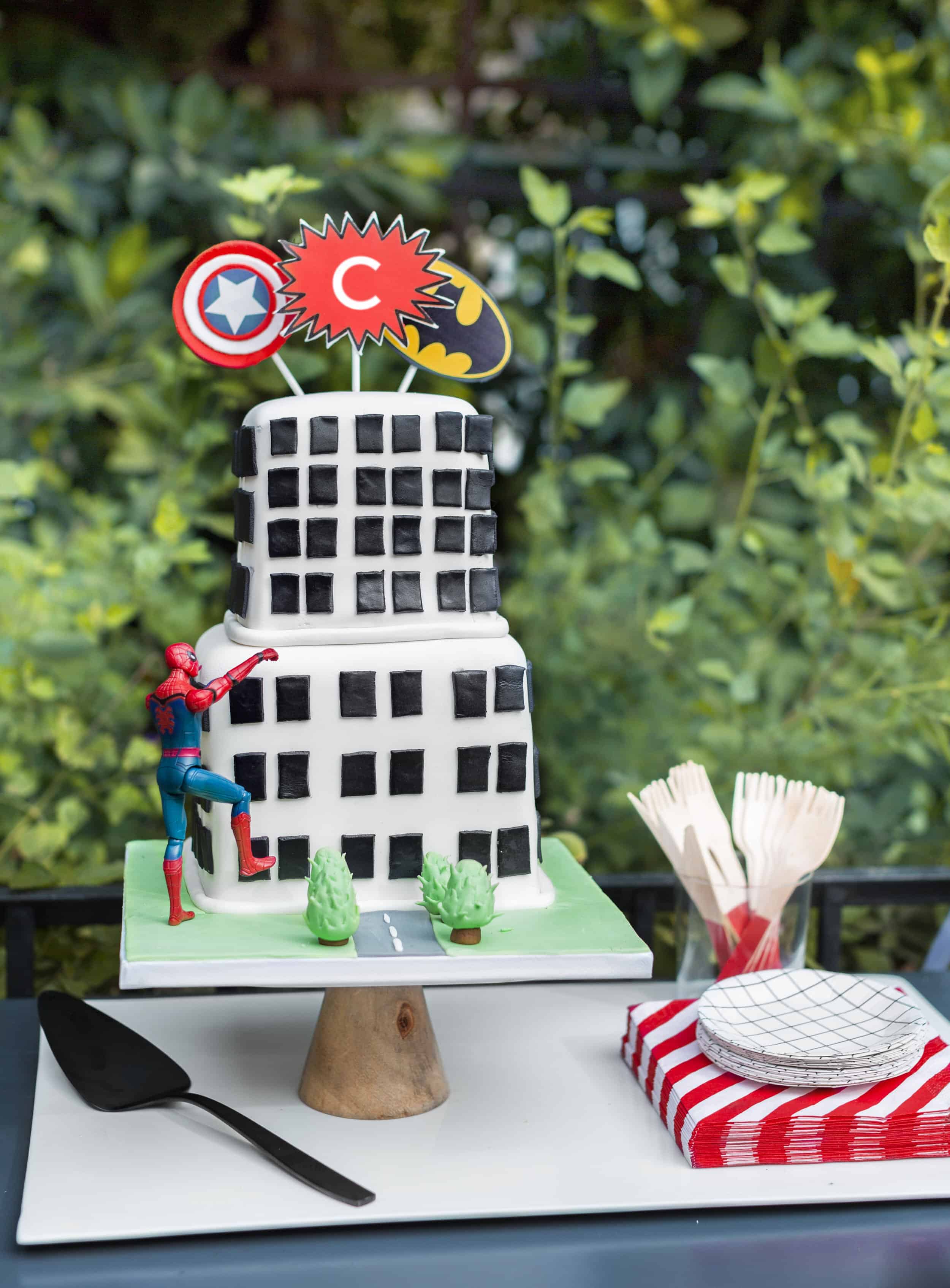 Emily Henderson Charlies Kids Superhero Birthday Party20