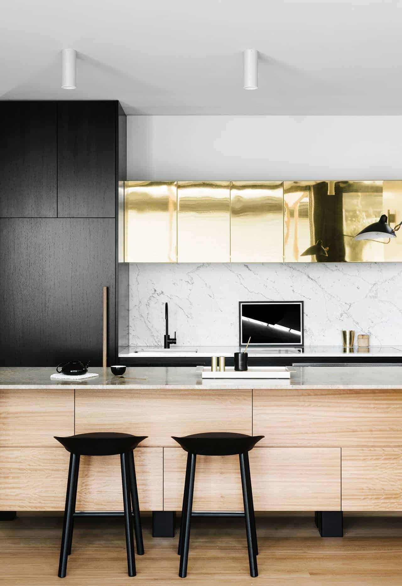Emily Henderson Design Trends 2018 Kitchen Black Fixture 04