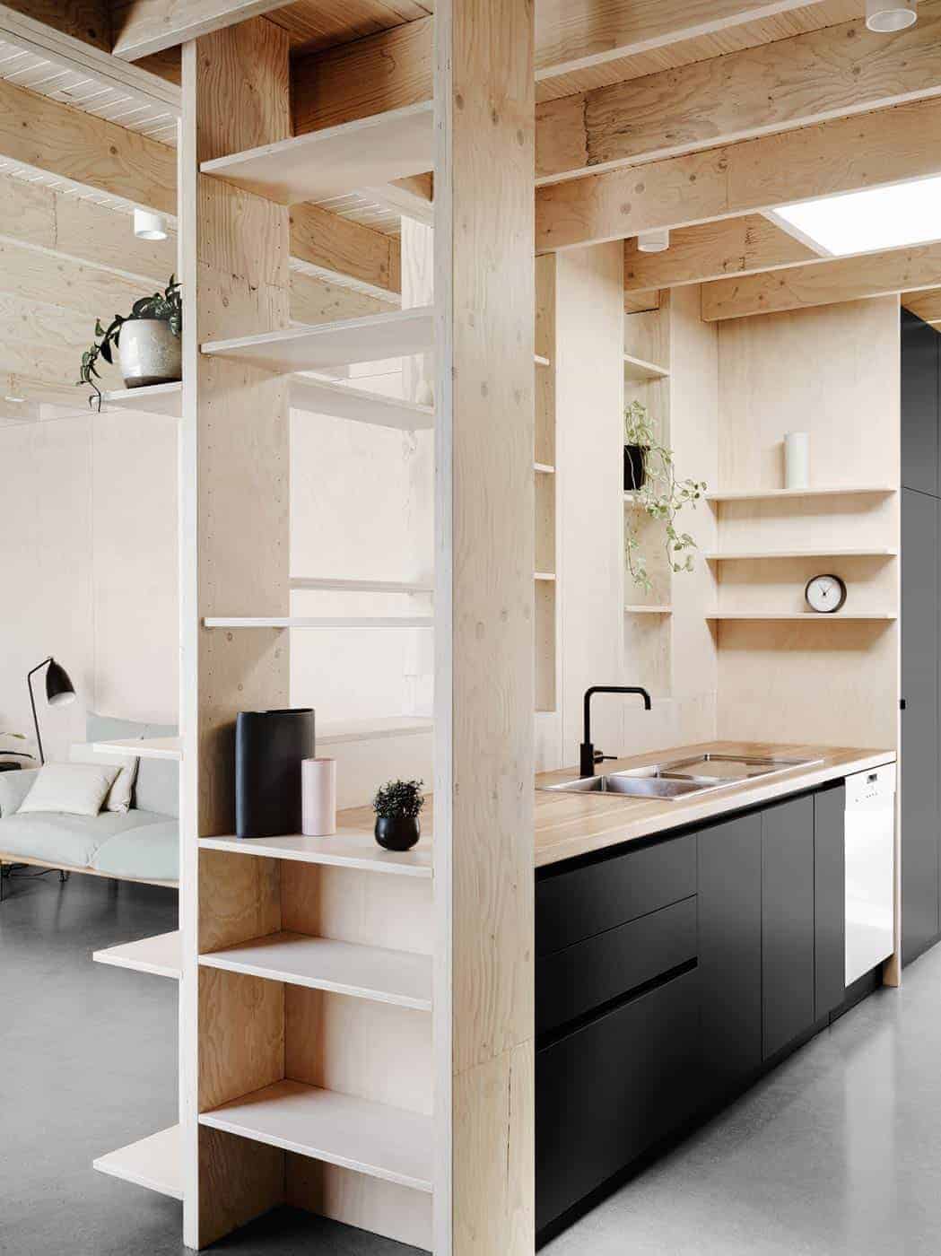 Emily Henderson Design Trends 2018 Kitchen Black Fixture 05