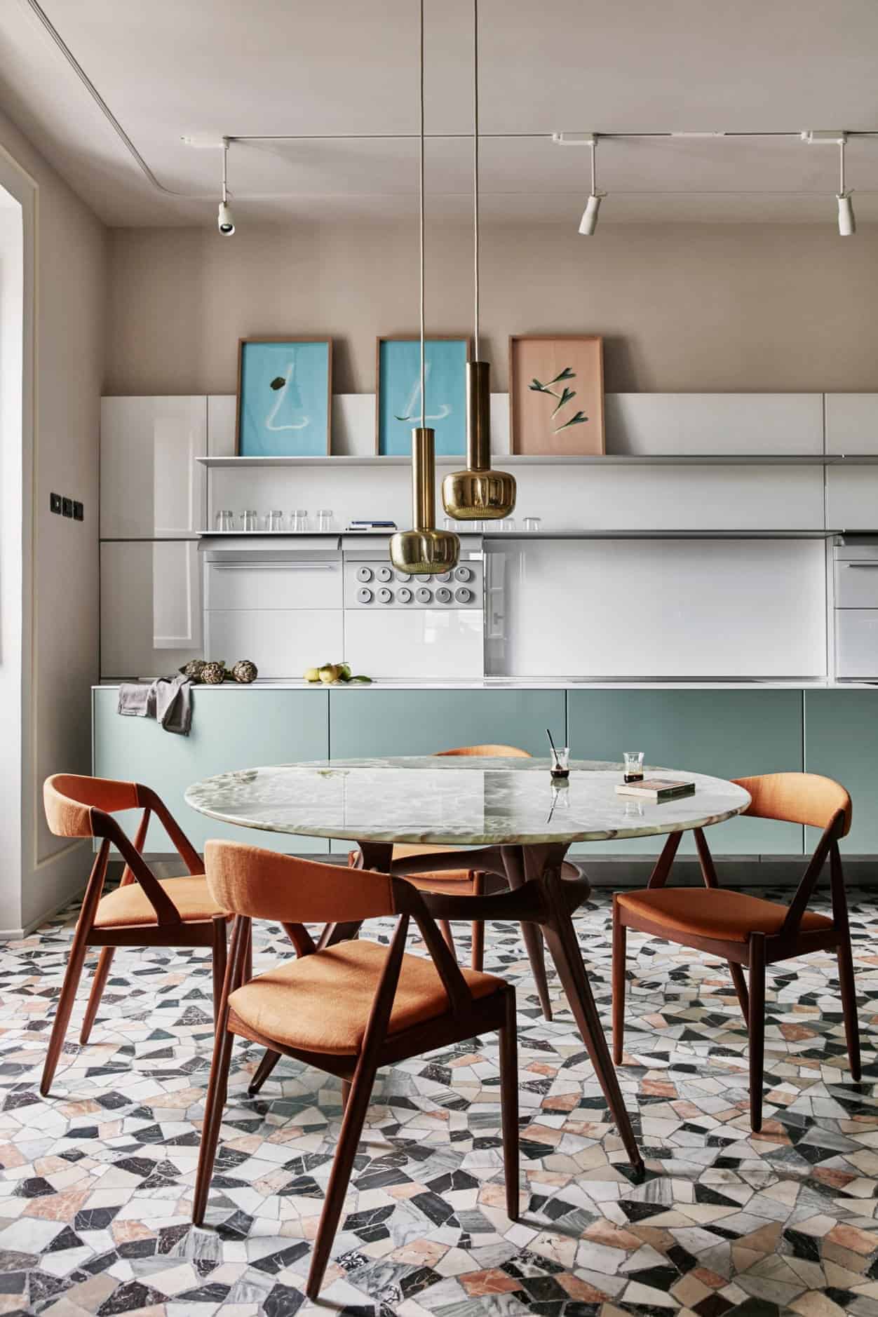 Emily Henderson Design Trends 2018 Kitchen Eat In 01