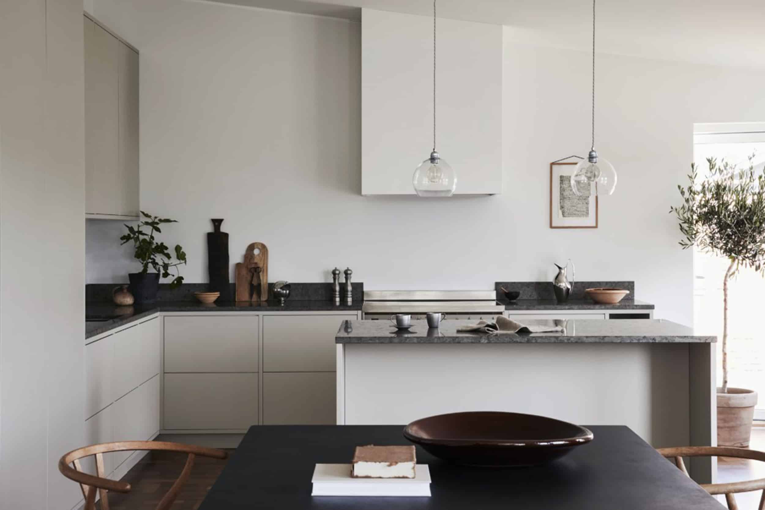 Emily Henderson Design Trends 2018 Kitchen Flat Front Cabinets 05