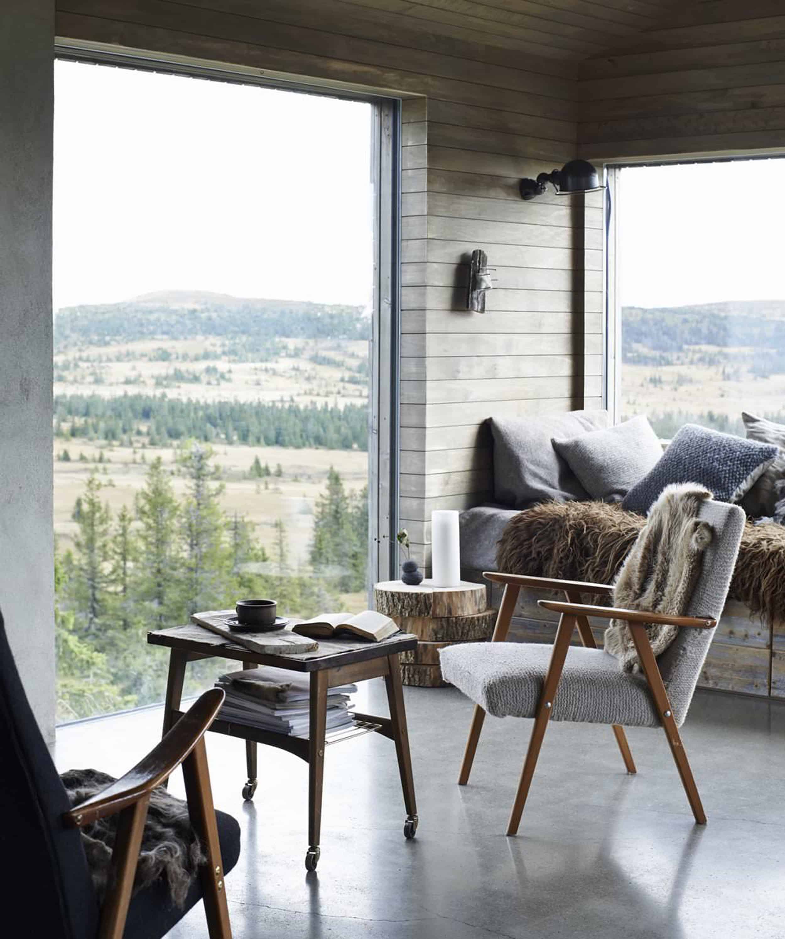Emily Henderson Mountain Fixer Upper Style Refined 03