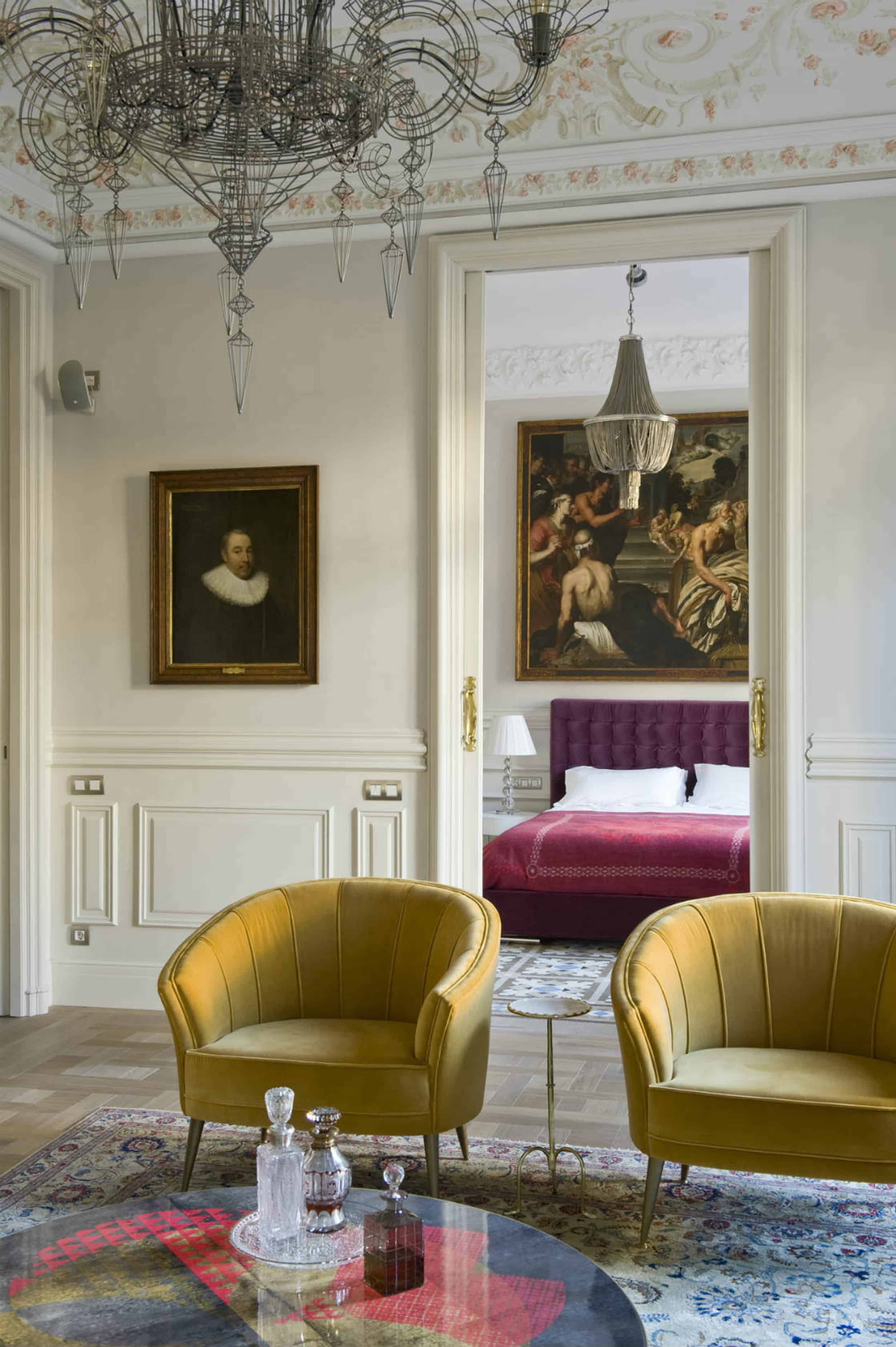Modern Victorian velvet chairs velvet bed 