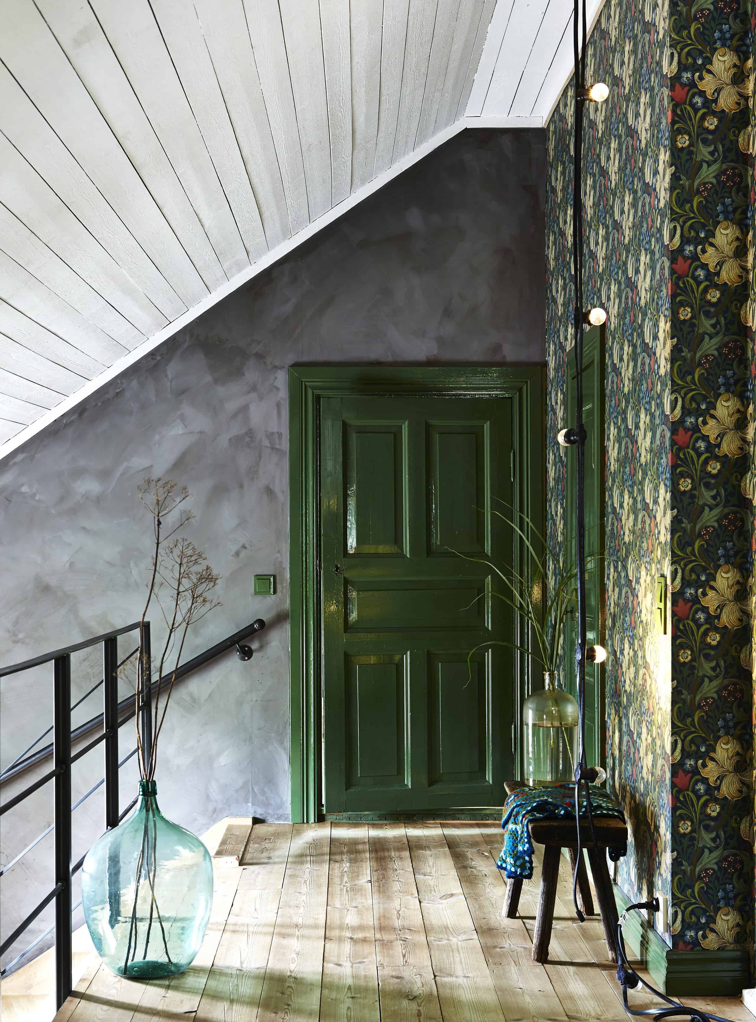 Modern Victorian floral wallpaper green door