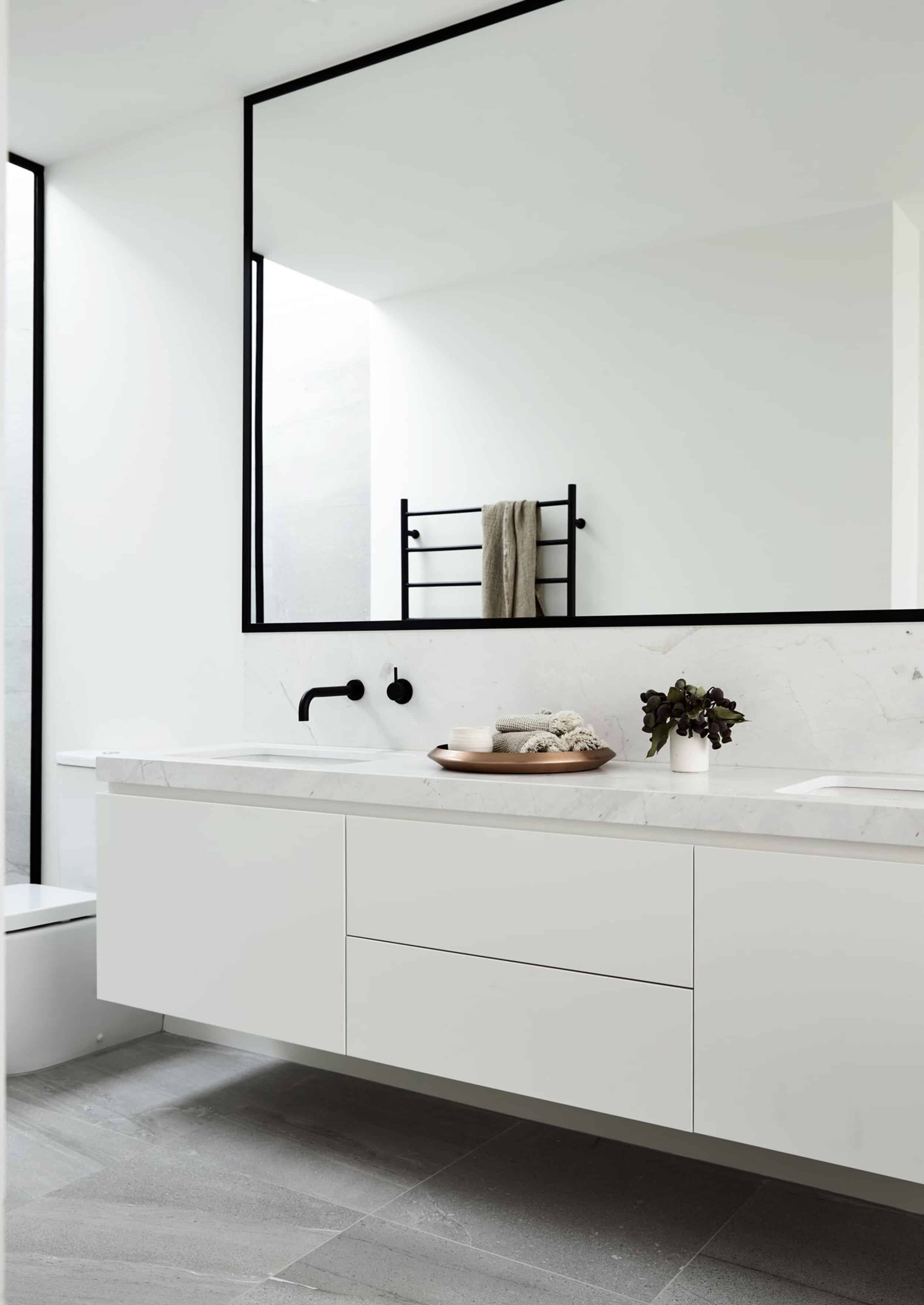 minimal modern bathroom large mirror