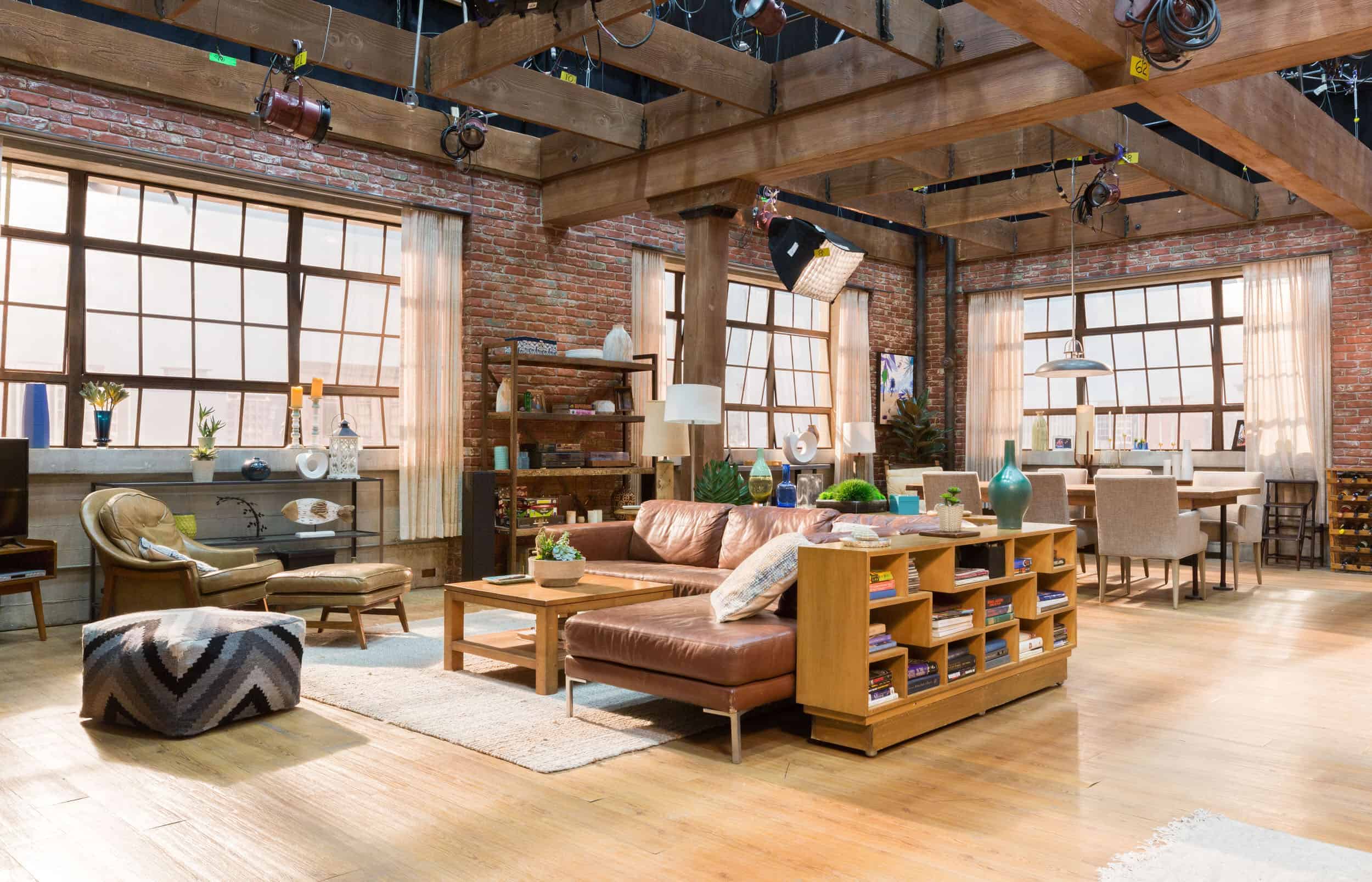 The New Girl Set Behind The Scenes