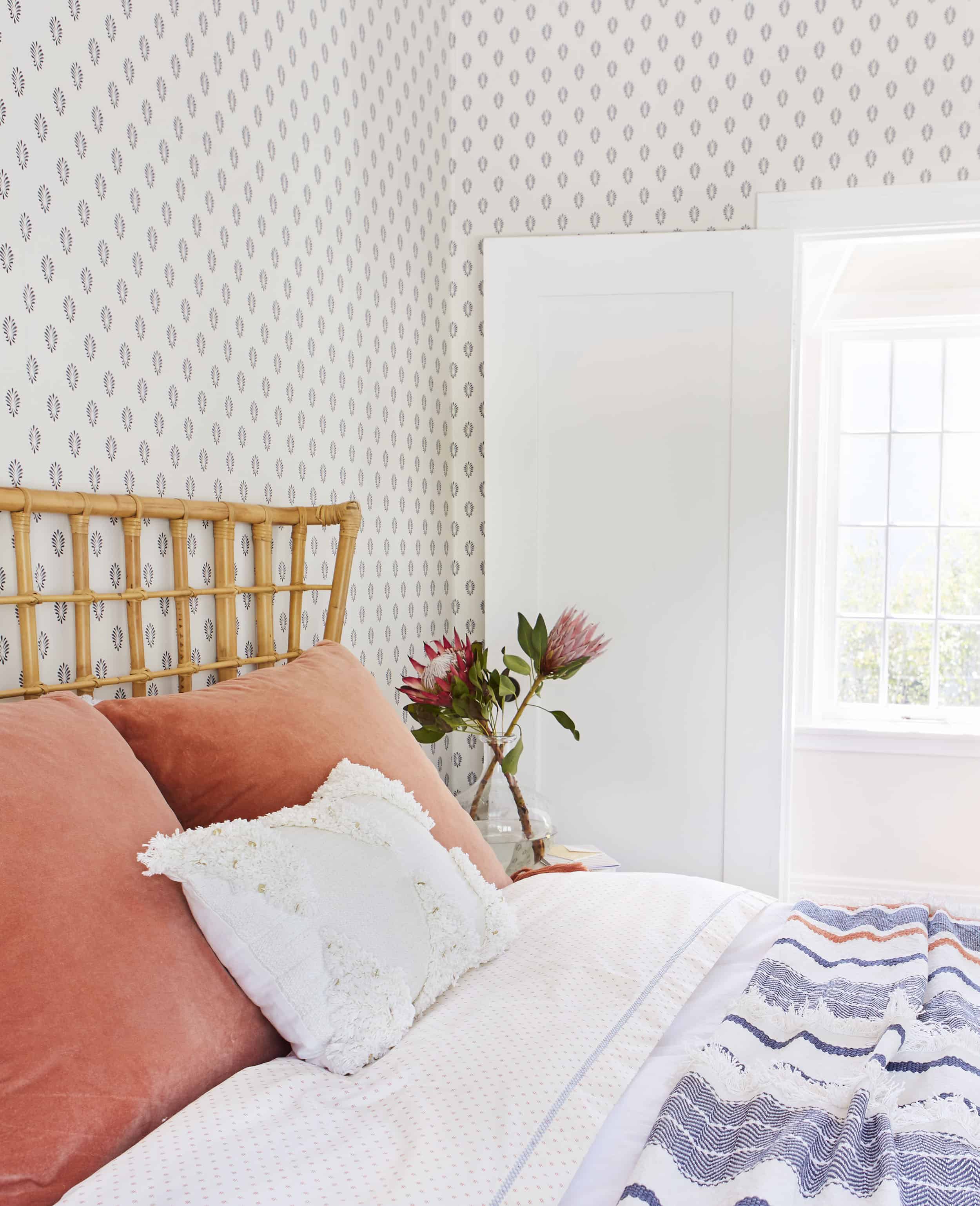 Rattan 70s Inspiried Bedroom