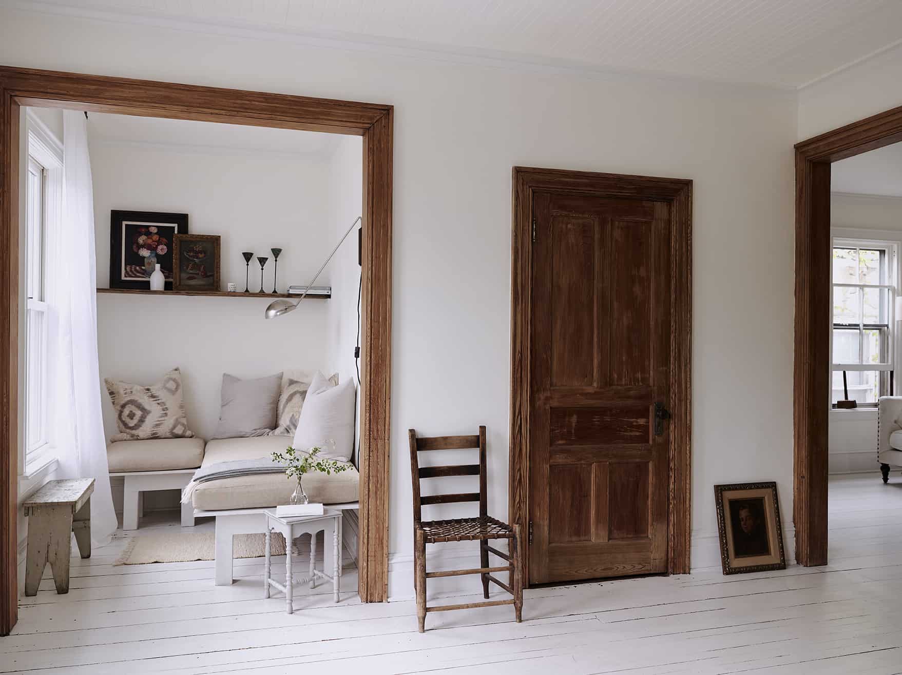 Sitting Room With White Wood Floor