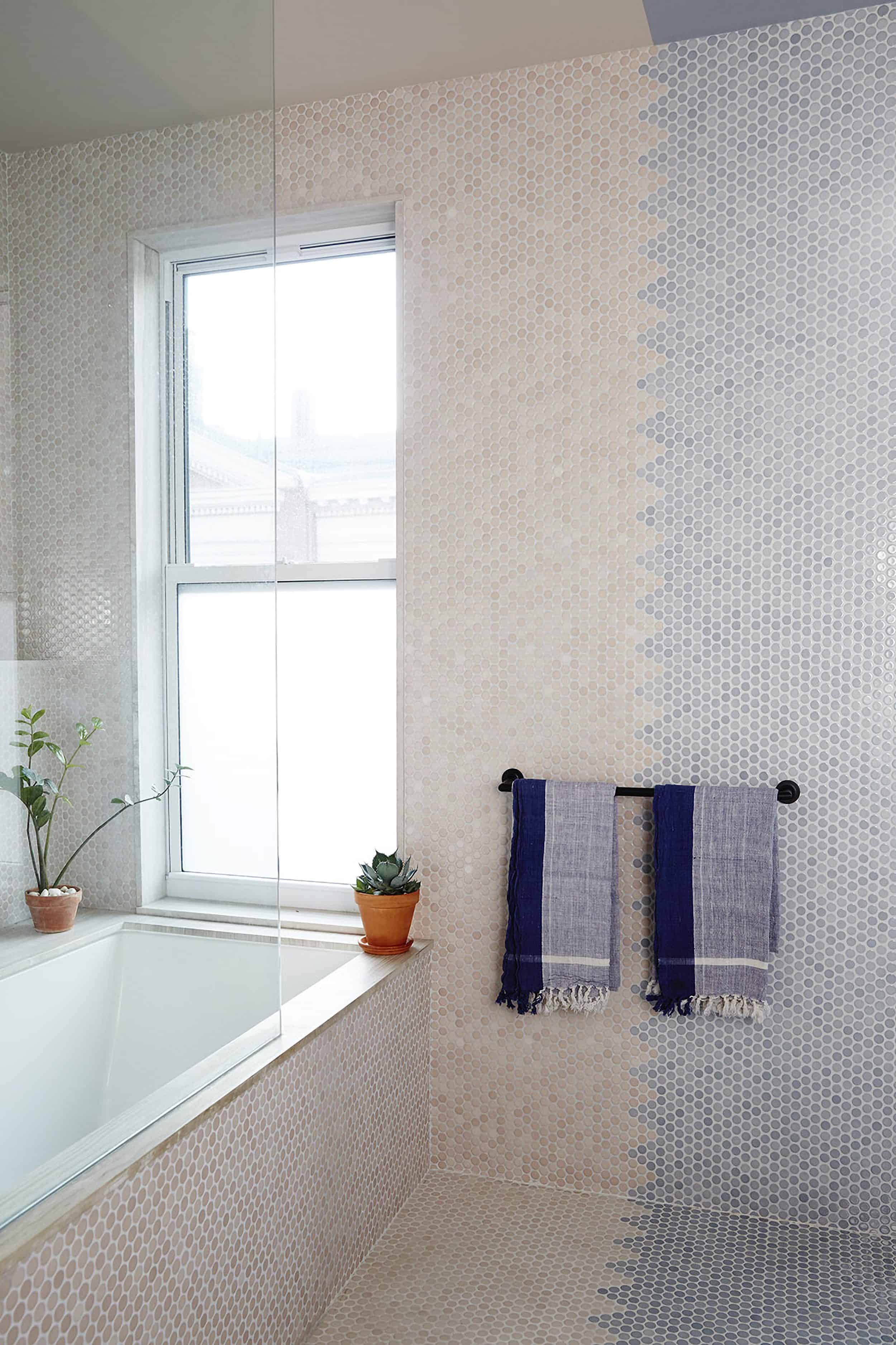 Unique Bathroom Tile Blue & White Colorblock
