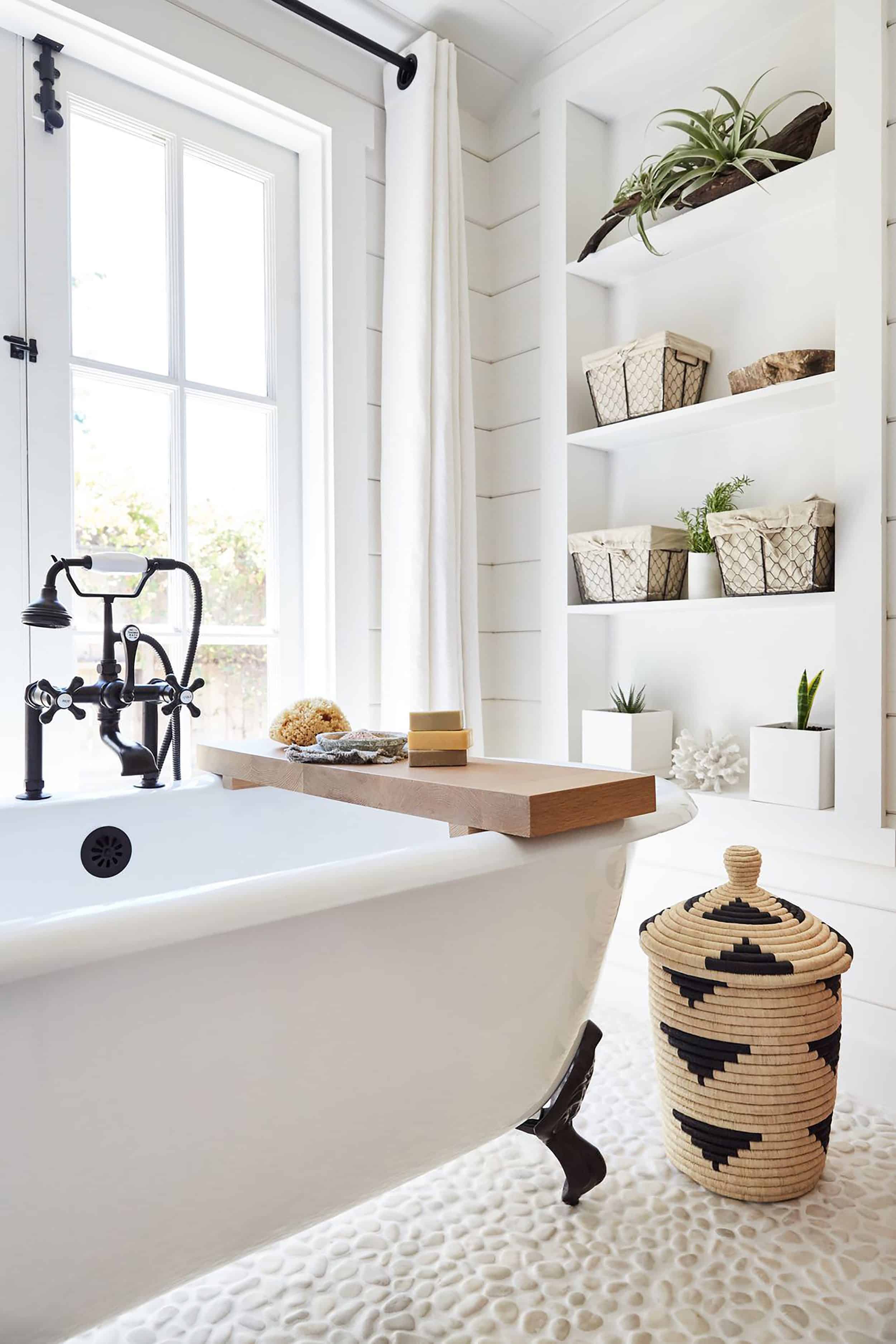Modern Farmhouse Bathroom Ideas