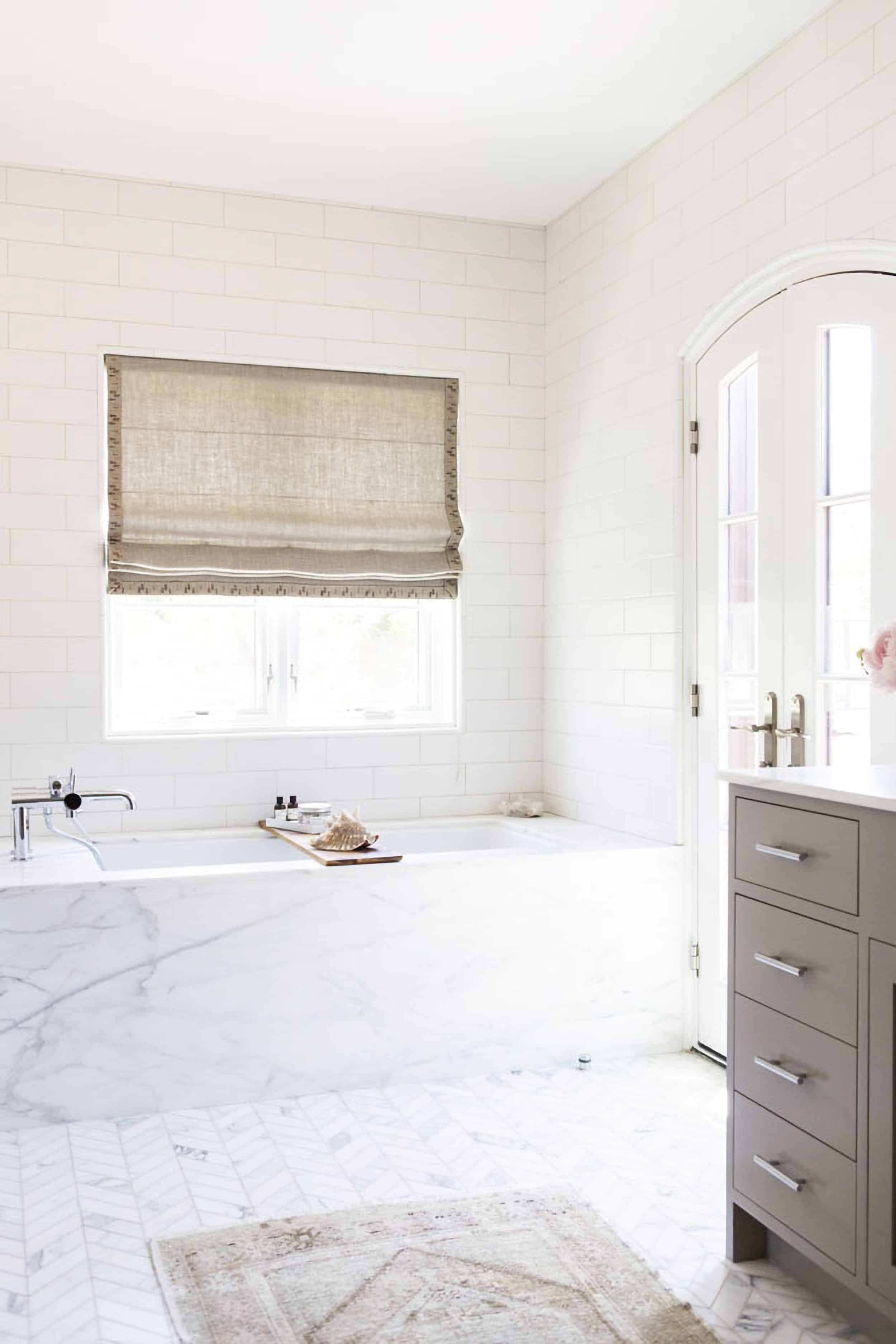 Marble Tub Surround Bathroom