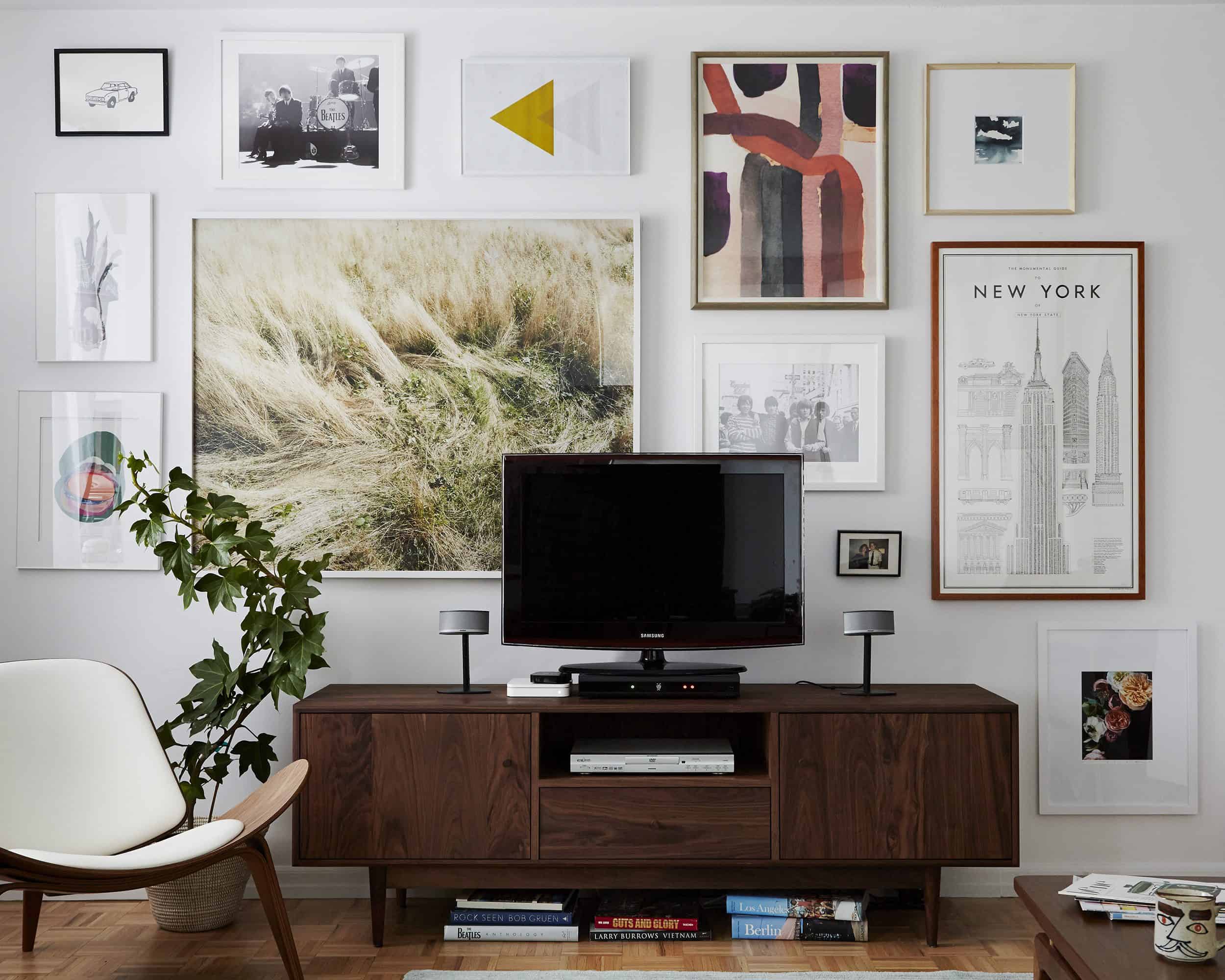 How to Style a Media Console