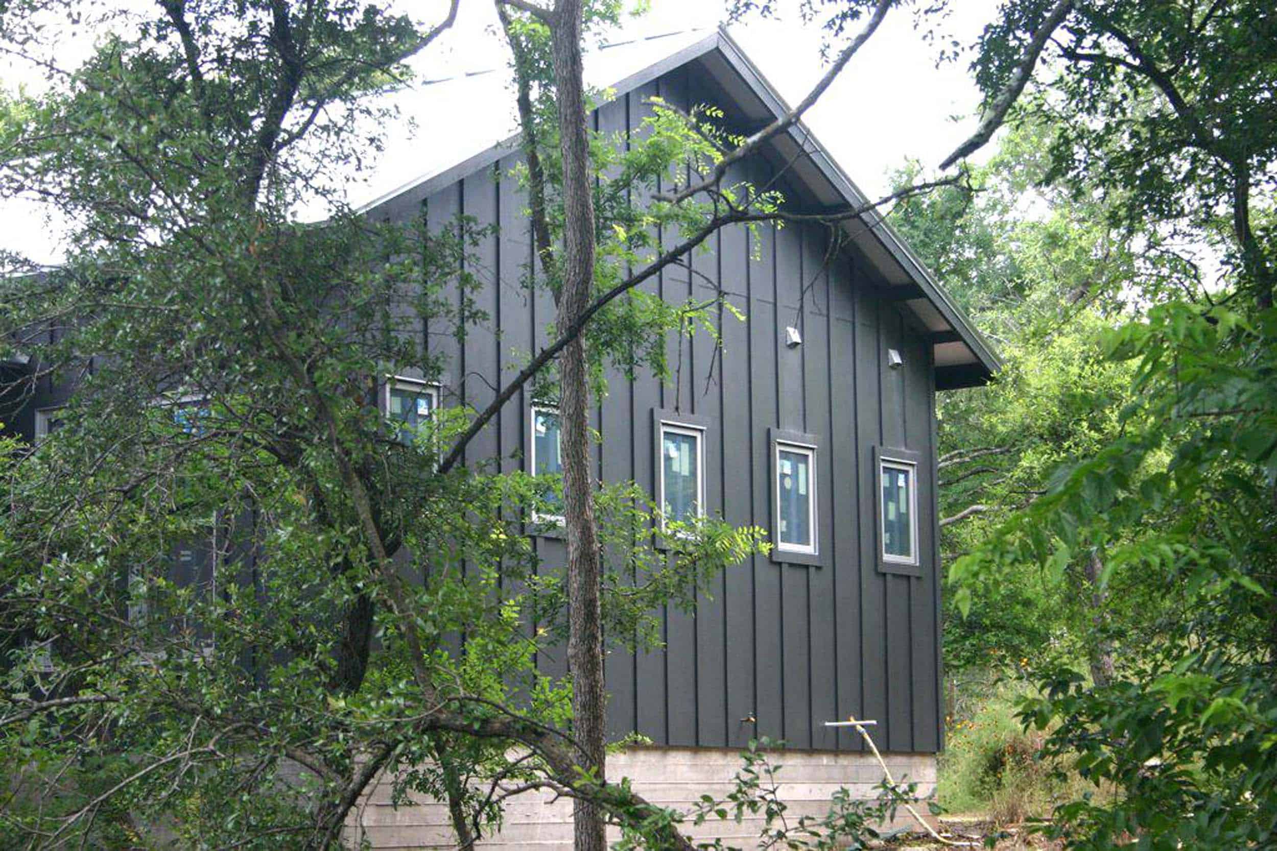 Dark Cabin Exterior Colors