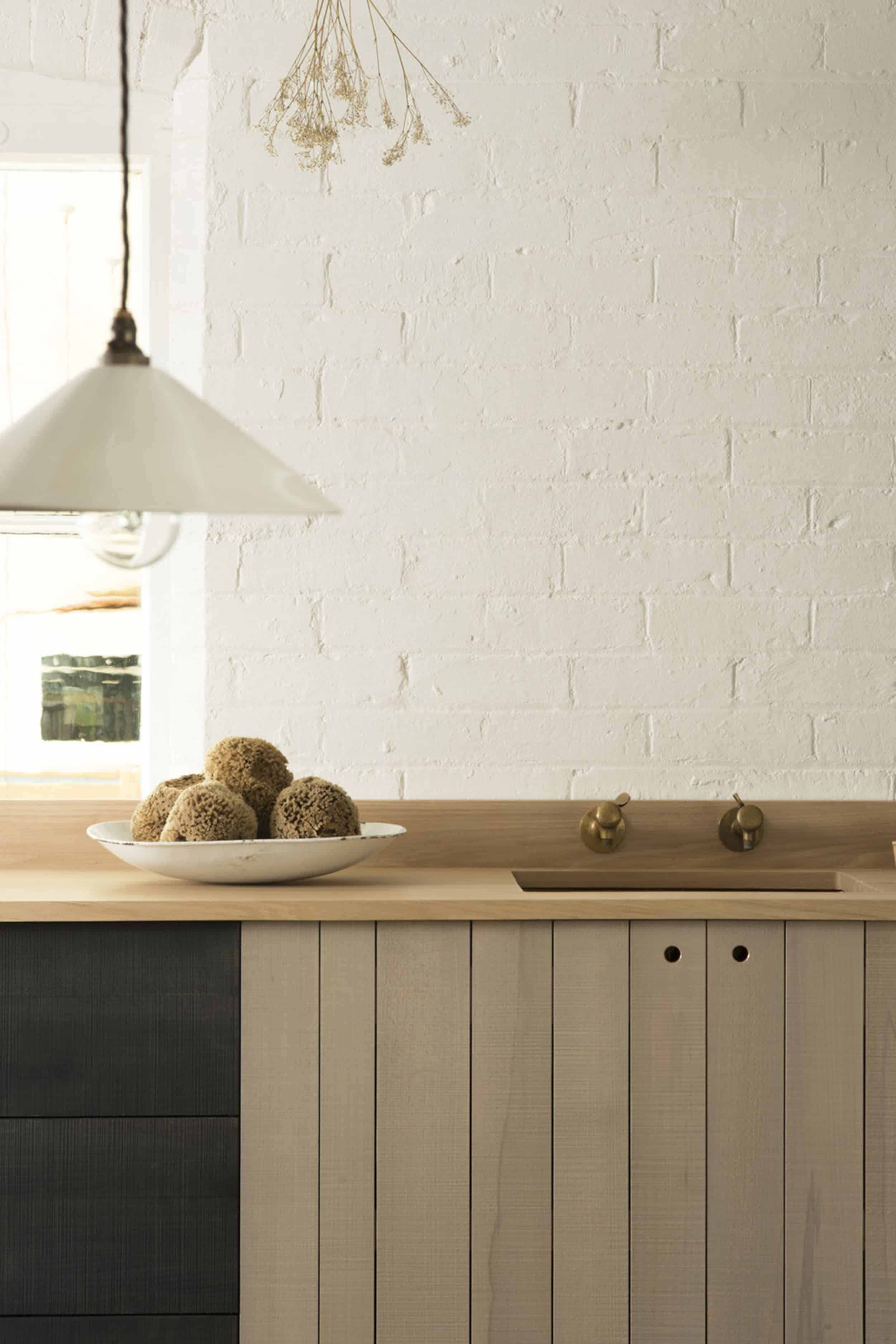deVOL Kitchen Rustic Cabinets