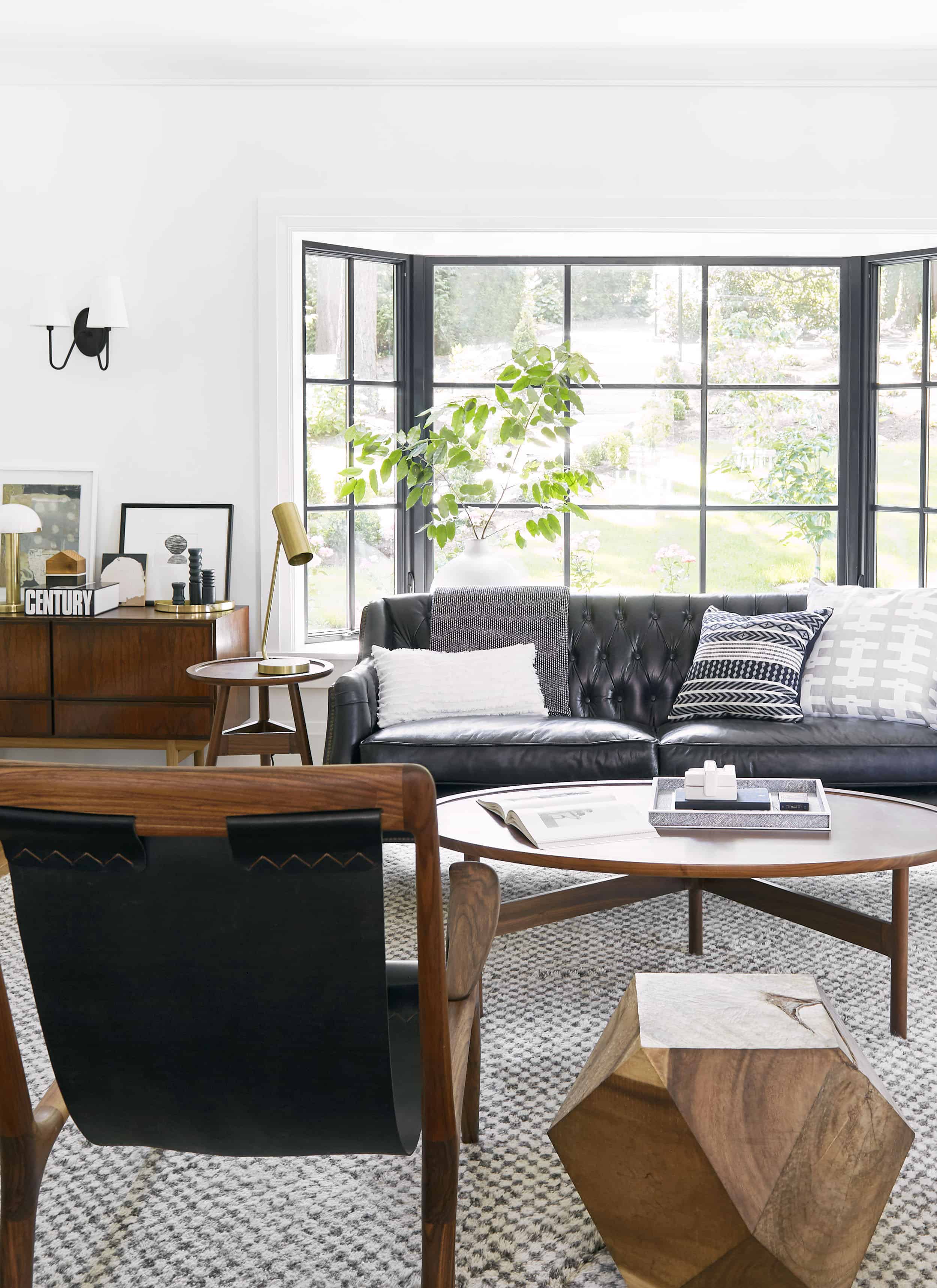 Emily Henderson Portland Traditional Living Room5