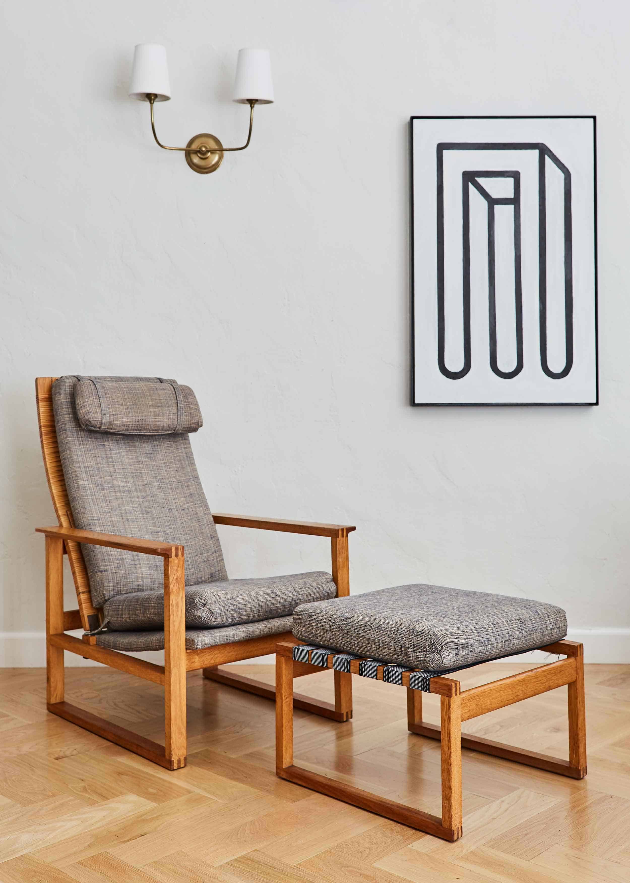 Emily Henderson Flea Market Finds Modernism 5
