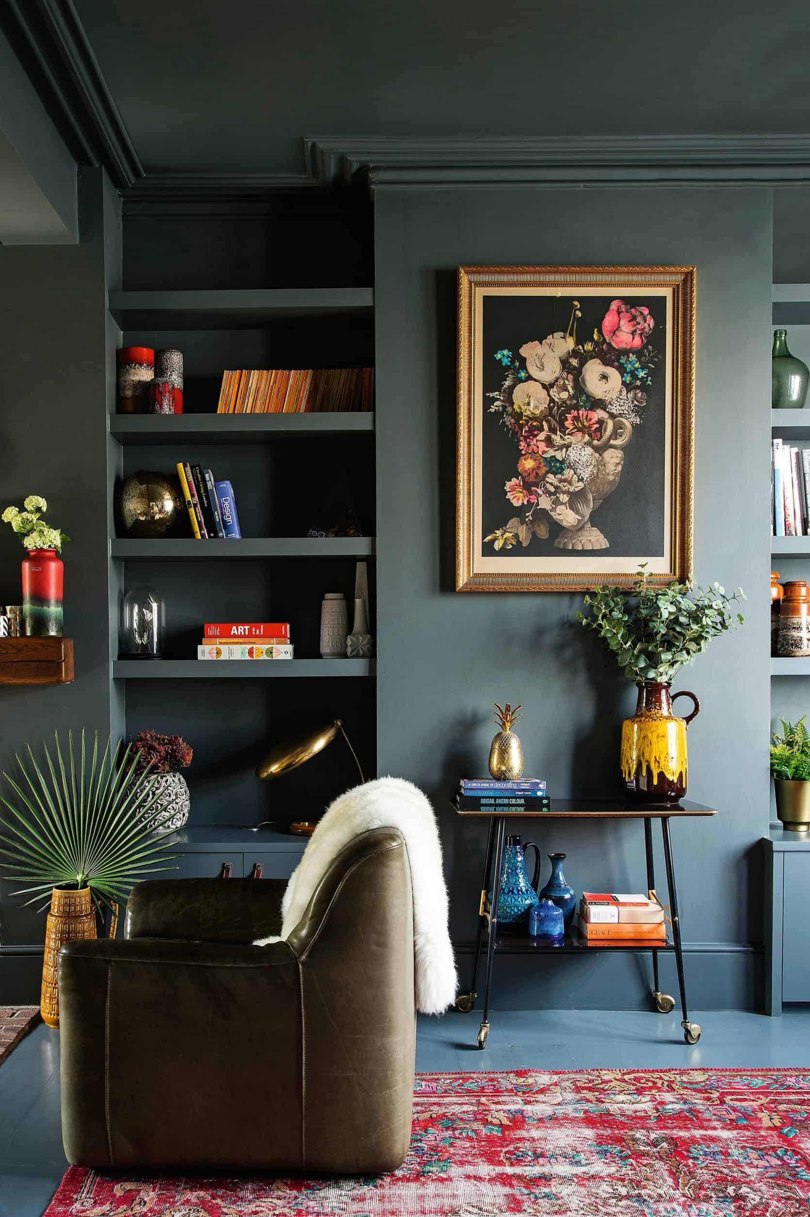 Dark Walls And Ceiling color trends 2018