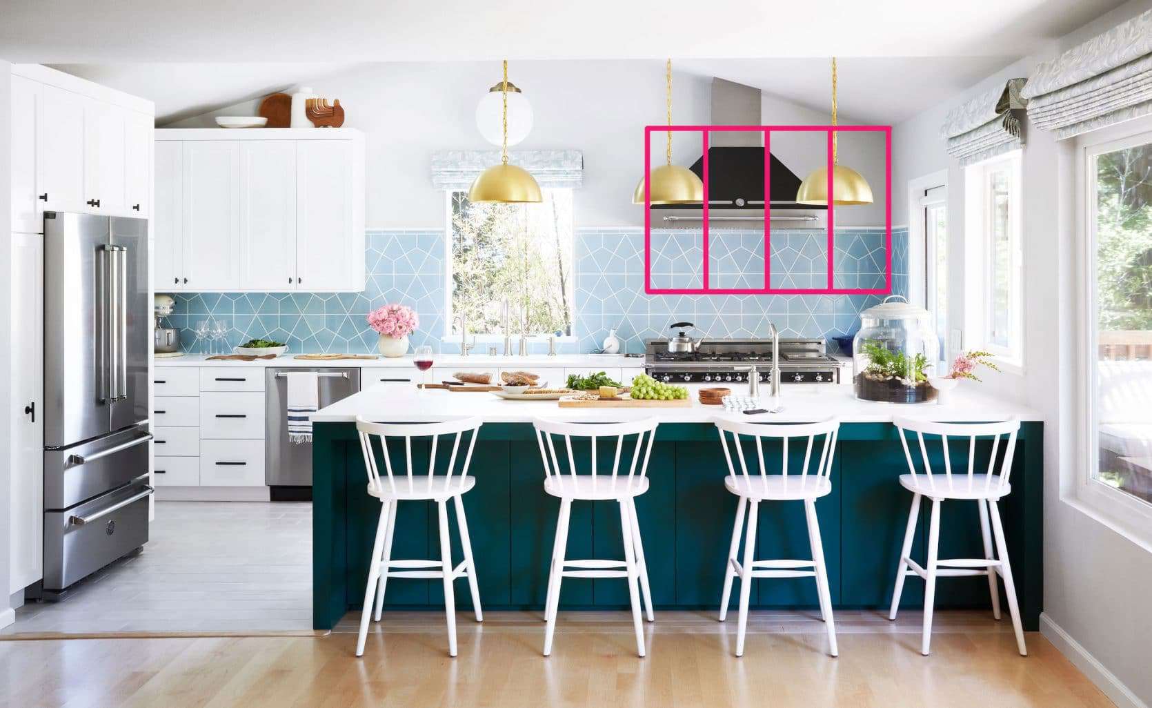 Upper Cabinets Symmetry
