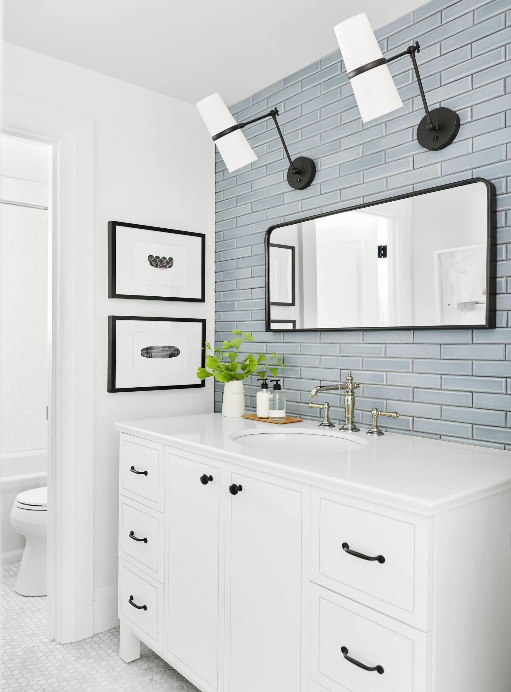 Emily Henderson bathroom trends 2019