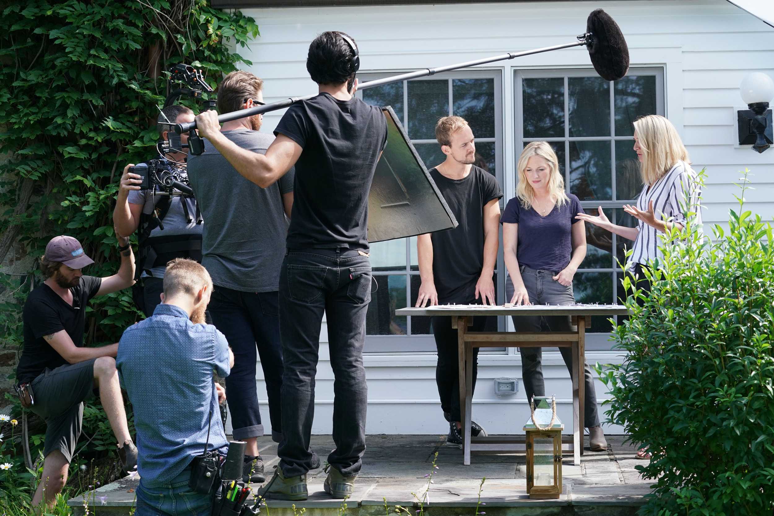 Emily Henderson Samsung The Frame My Scandinavian Home Greenhouse 8