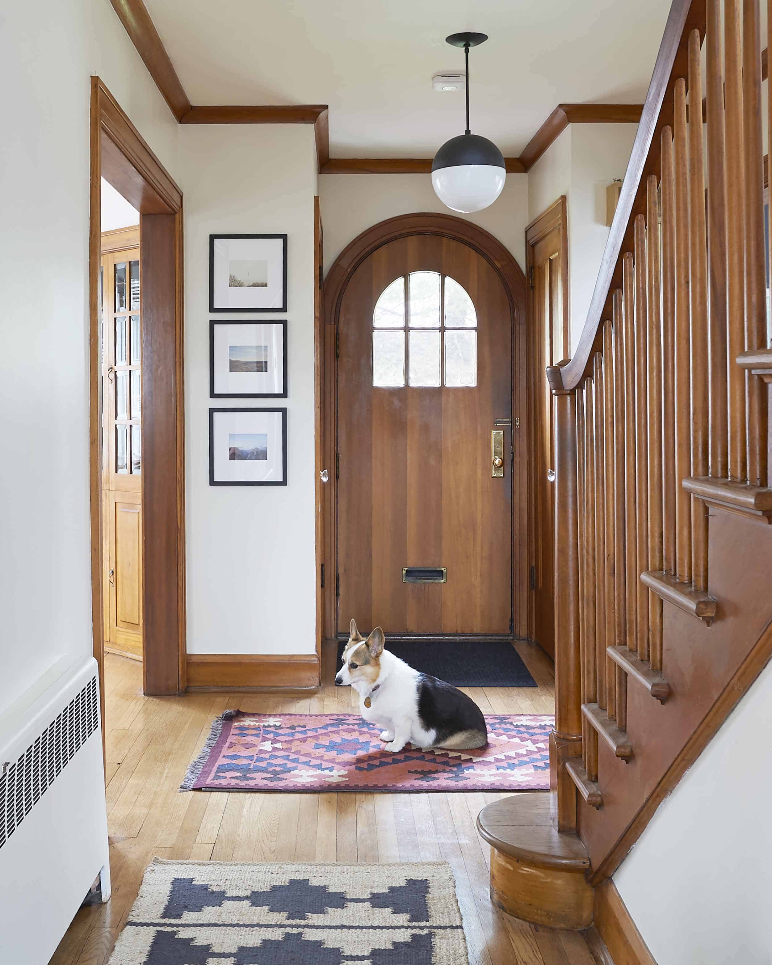 Ehd House Tour Emily Cosnotti Entryway 001