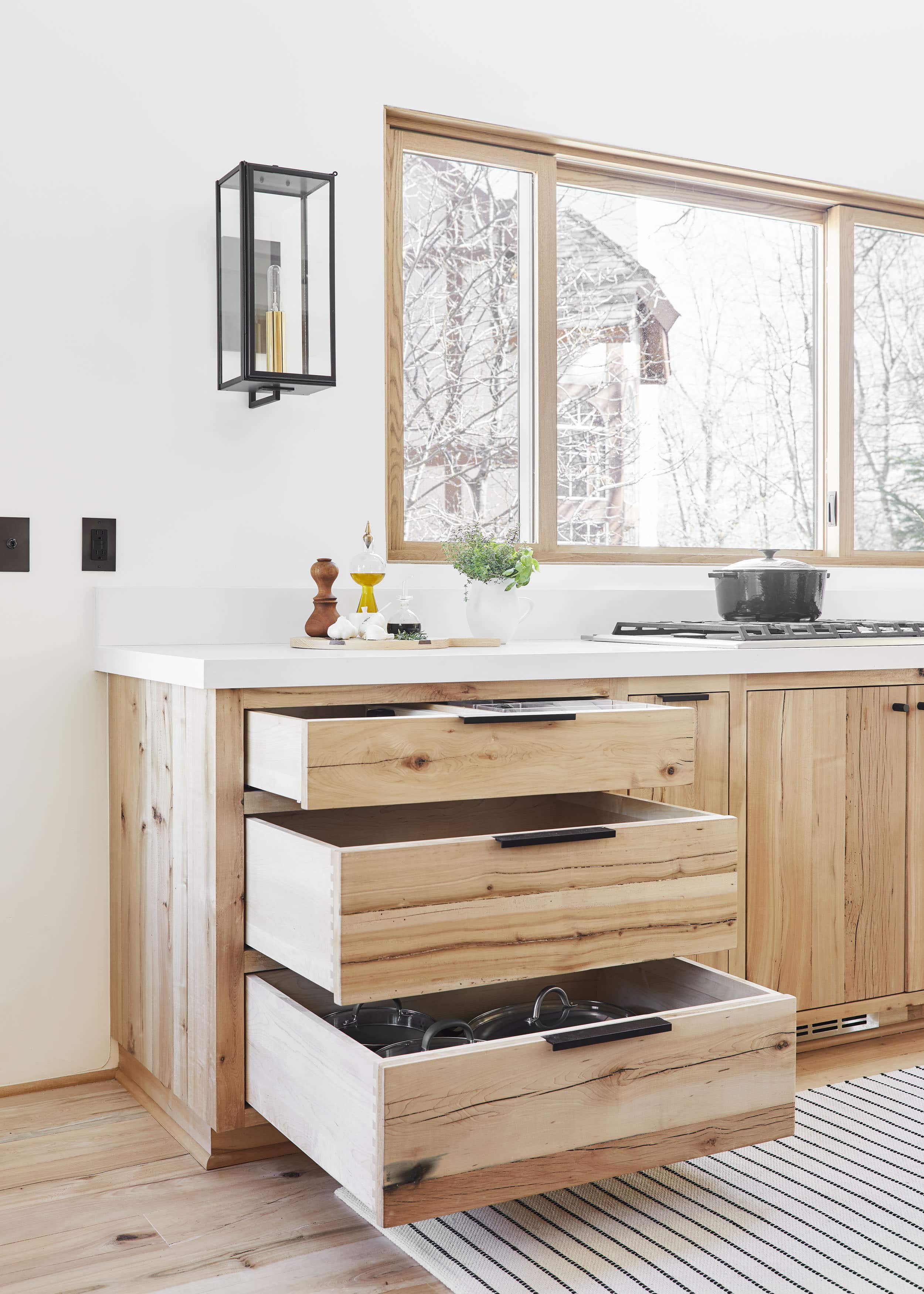 Emily Henderson Mountain House Kitchen Lores29