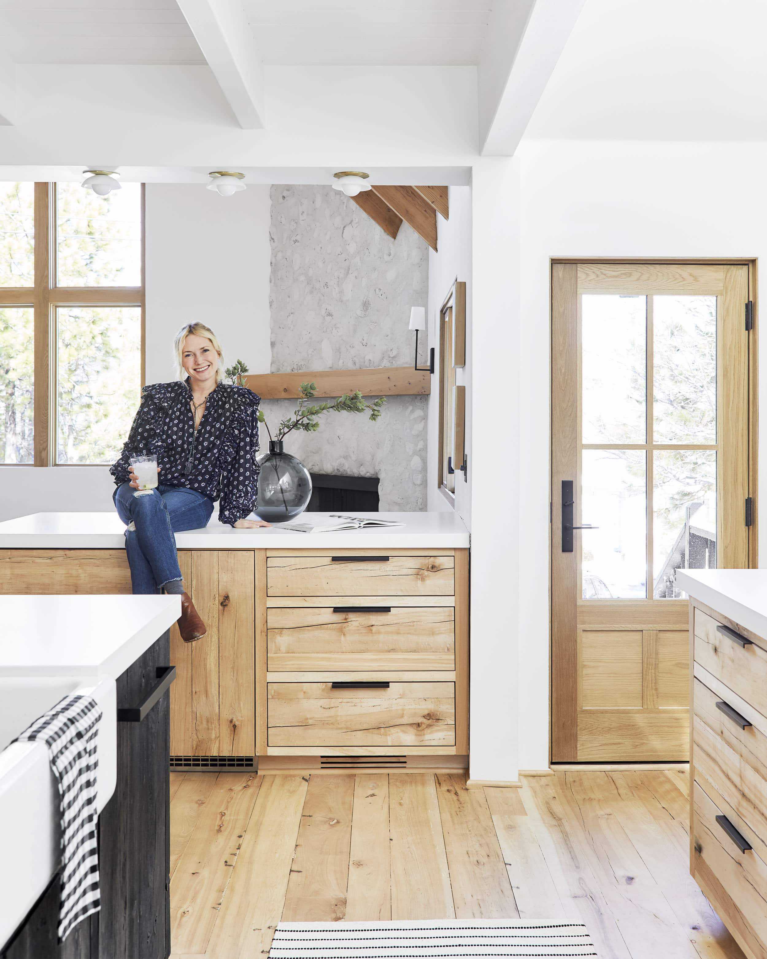 Emily Henderson viking appliances20