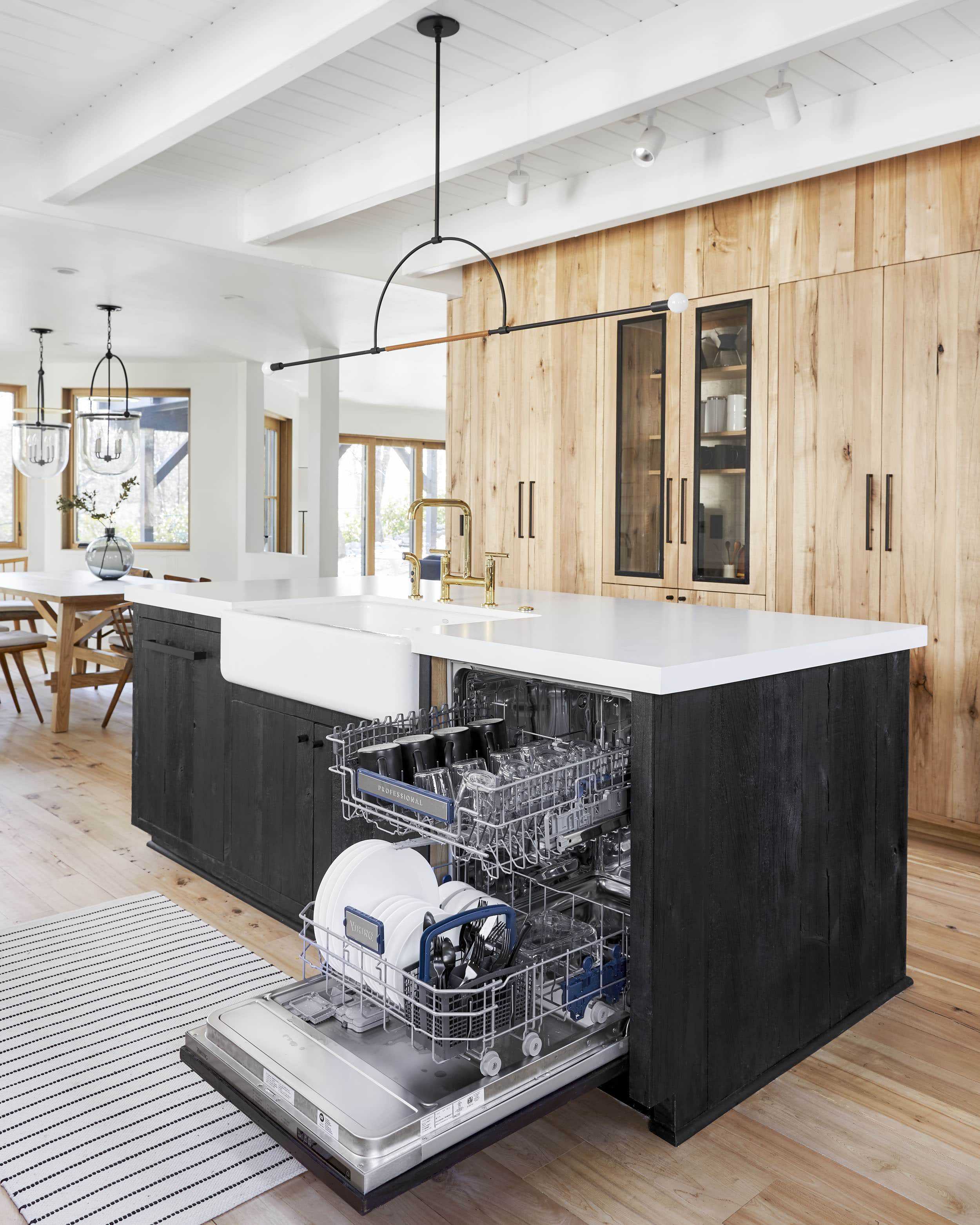 Emily Henderson viking appliances12