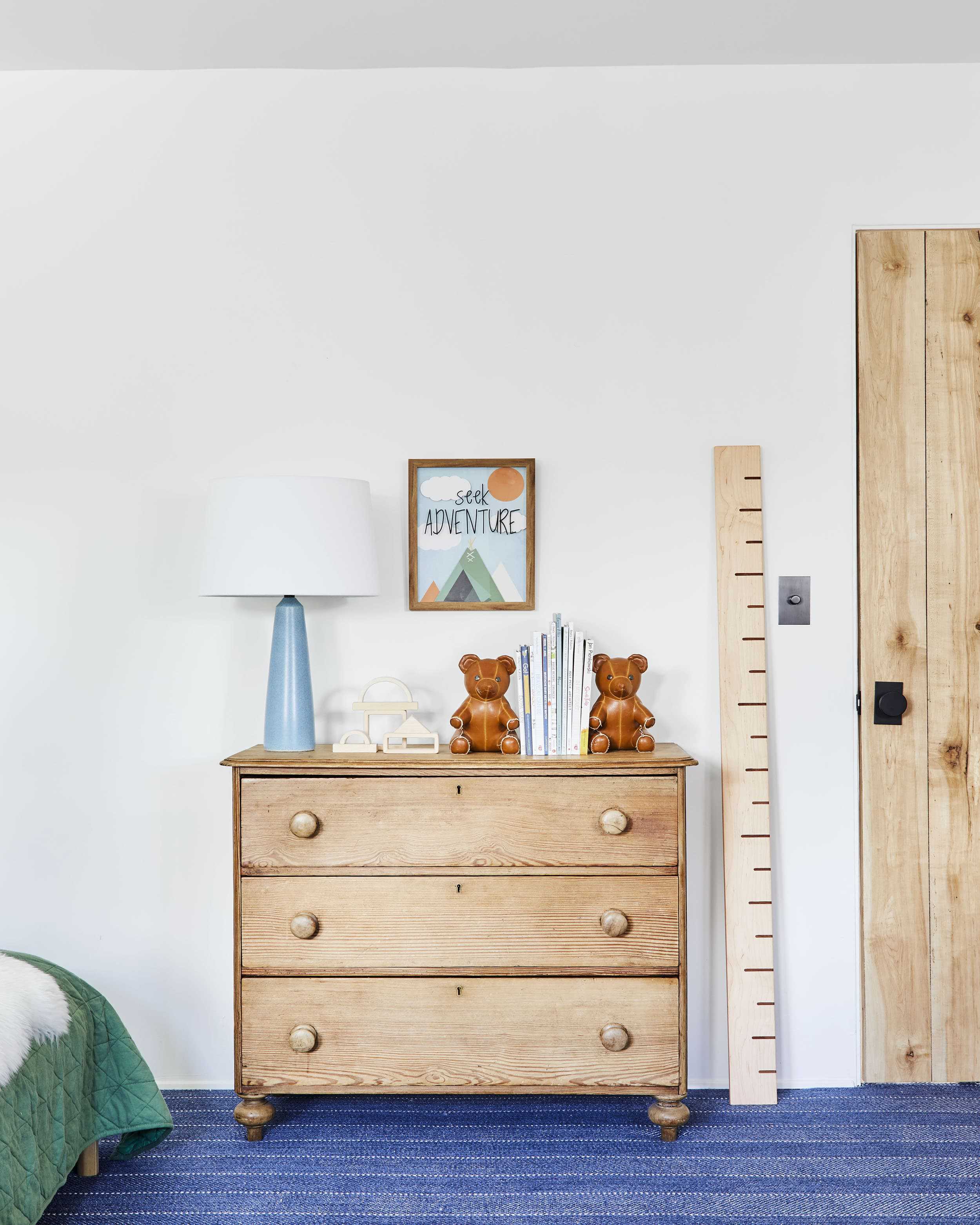 Emily Henderson Mountain Pillowfort Kids Room18