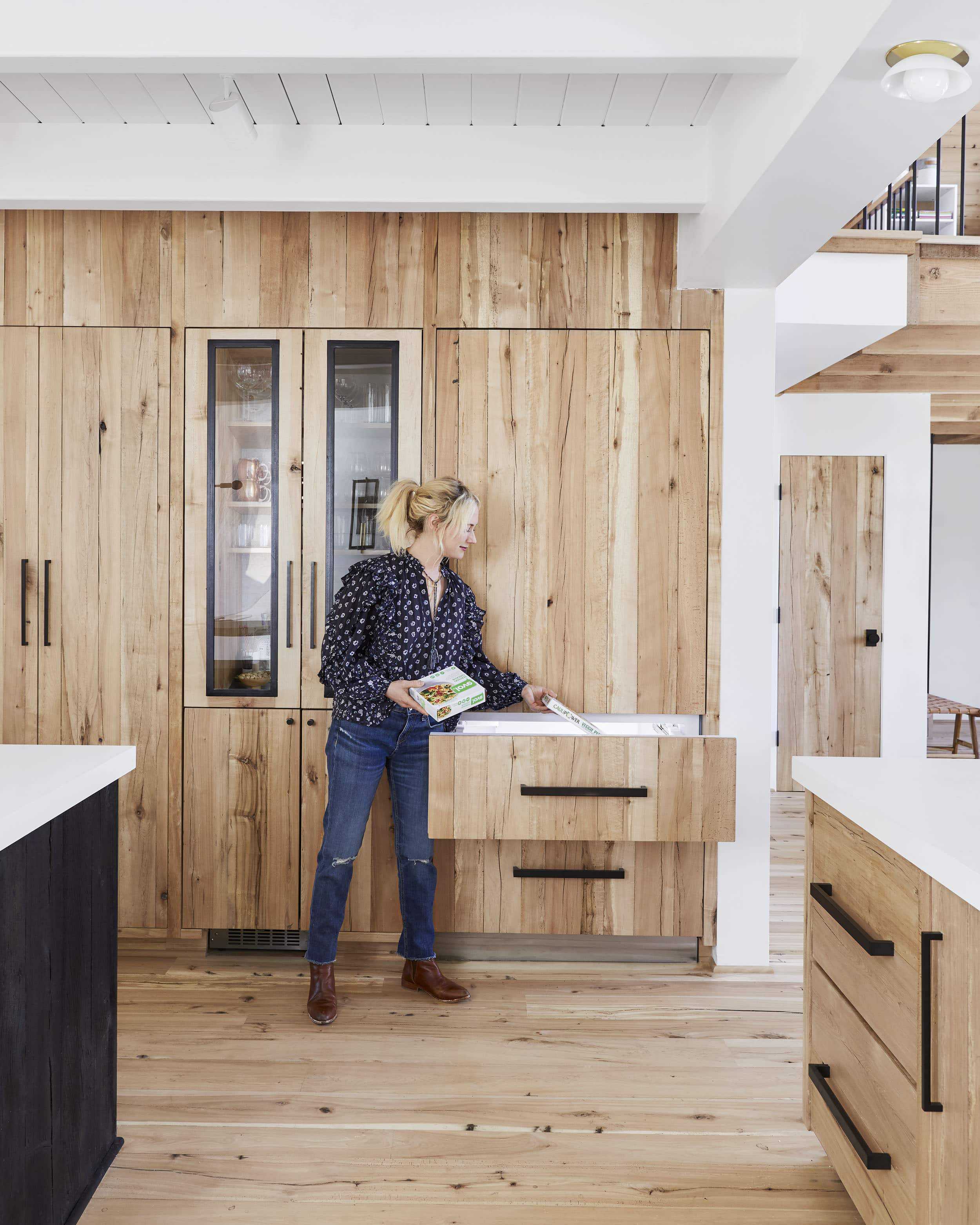 Emily Henderson viking appliances8