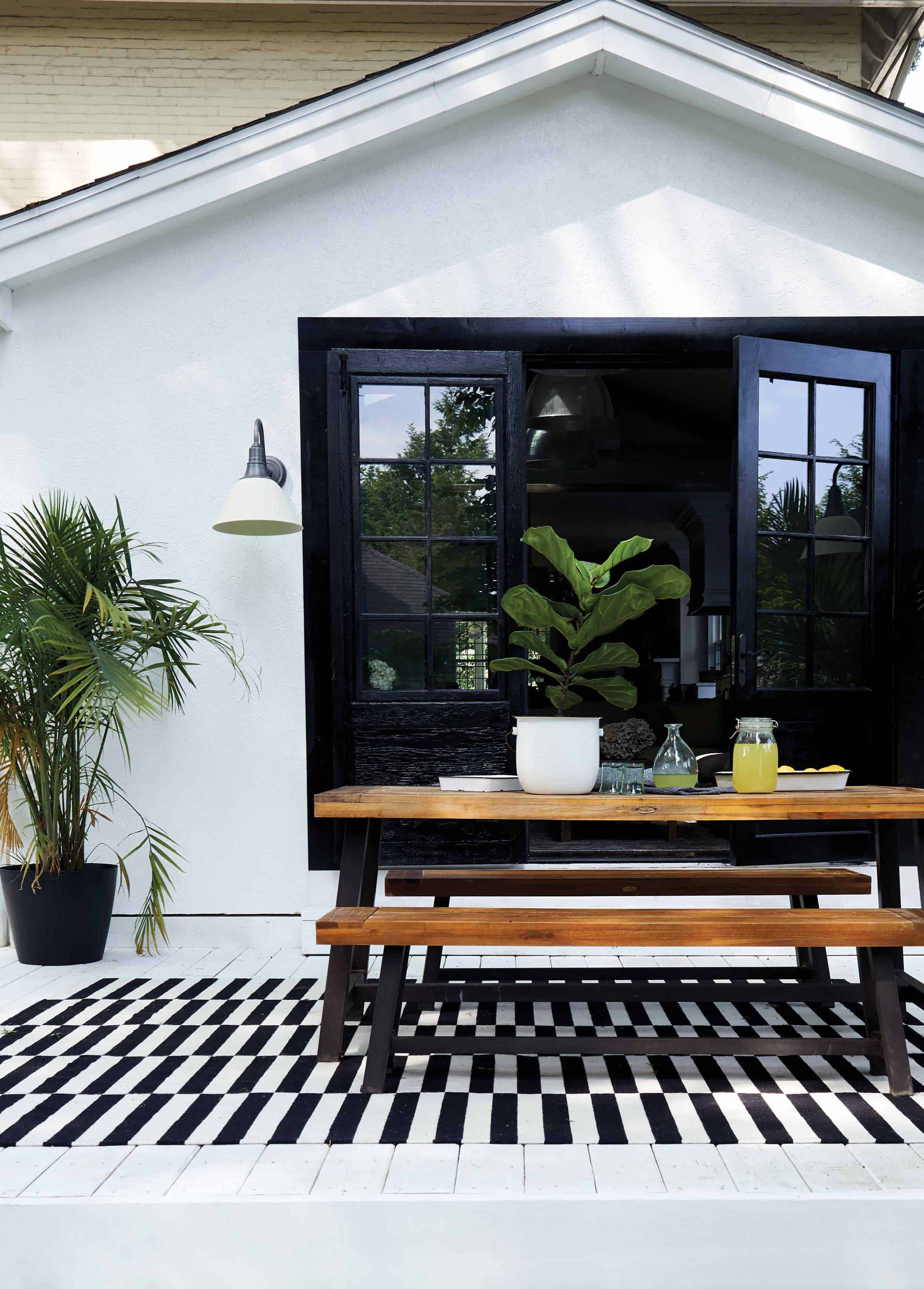 Emily Henderson Leanne Ford House Tour7