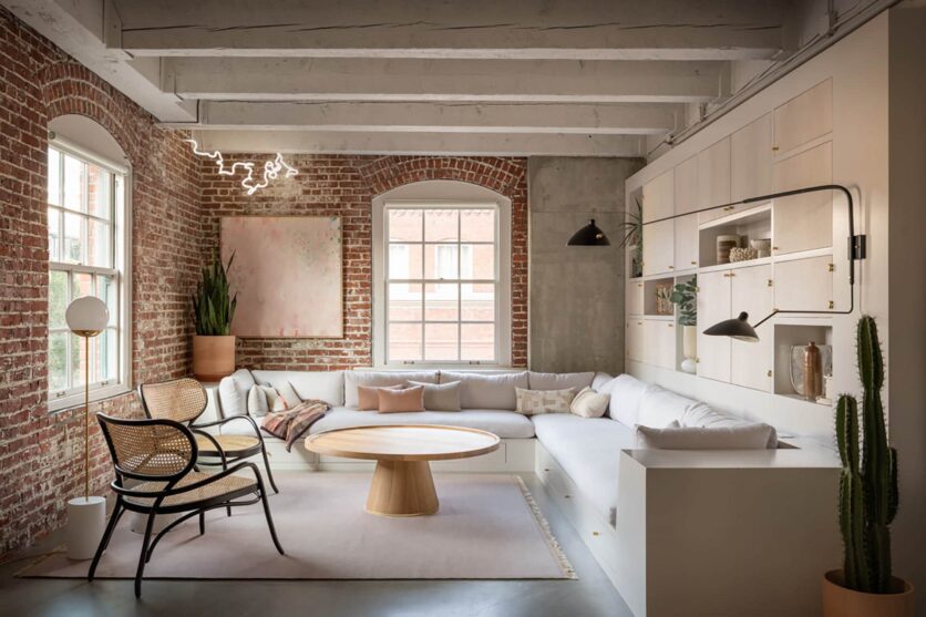 Jessica Helgerson Pearl Loft Living Room Full Aaron Leitz Opener
