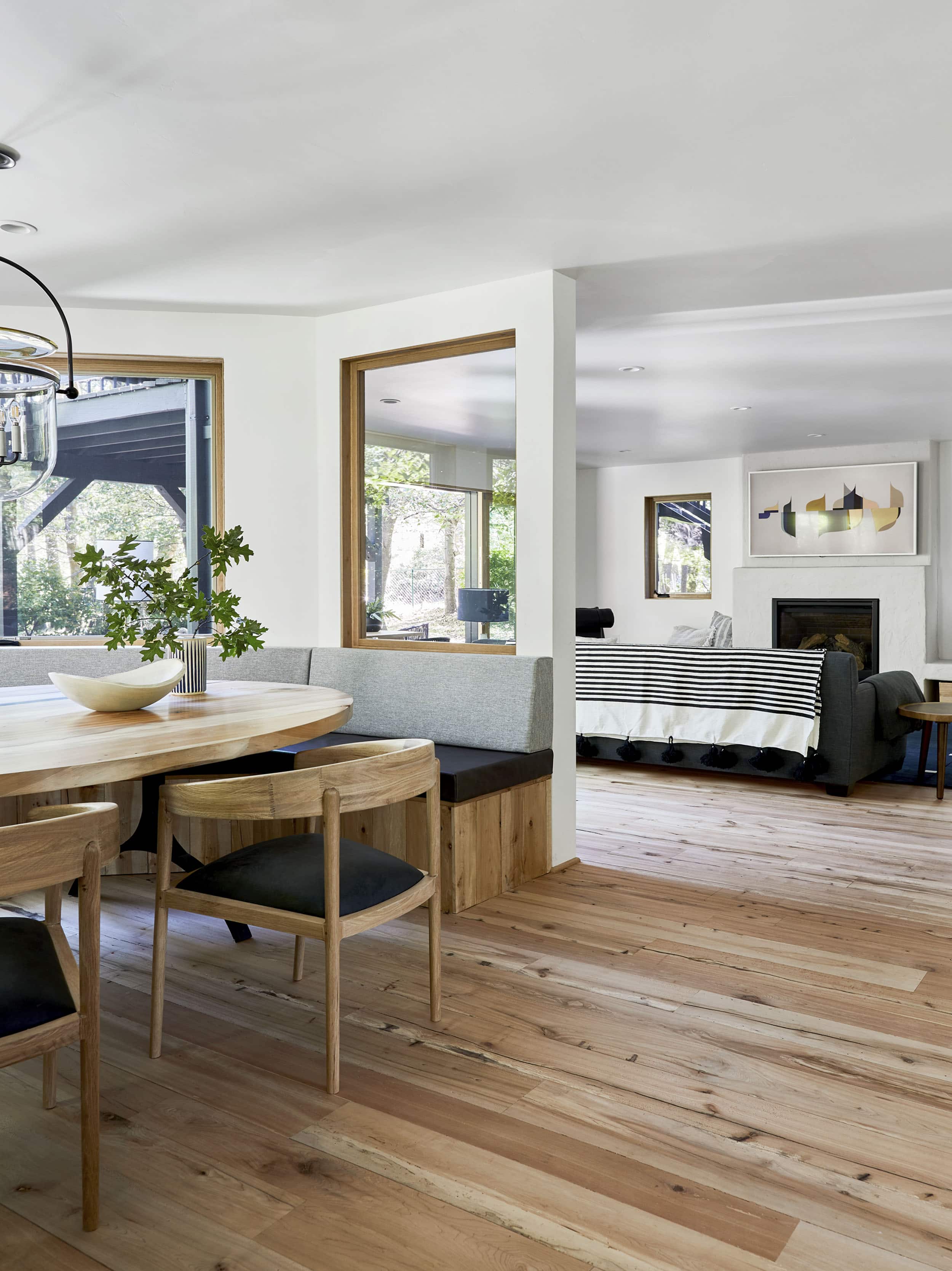 Emily Henderson Moutain House Dining Room Lores12