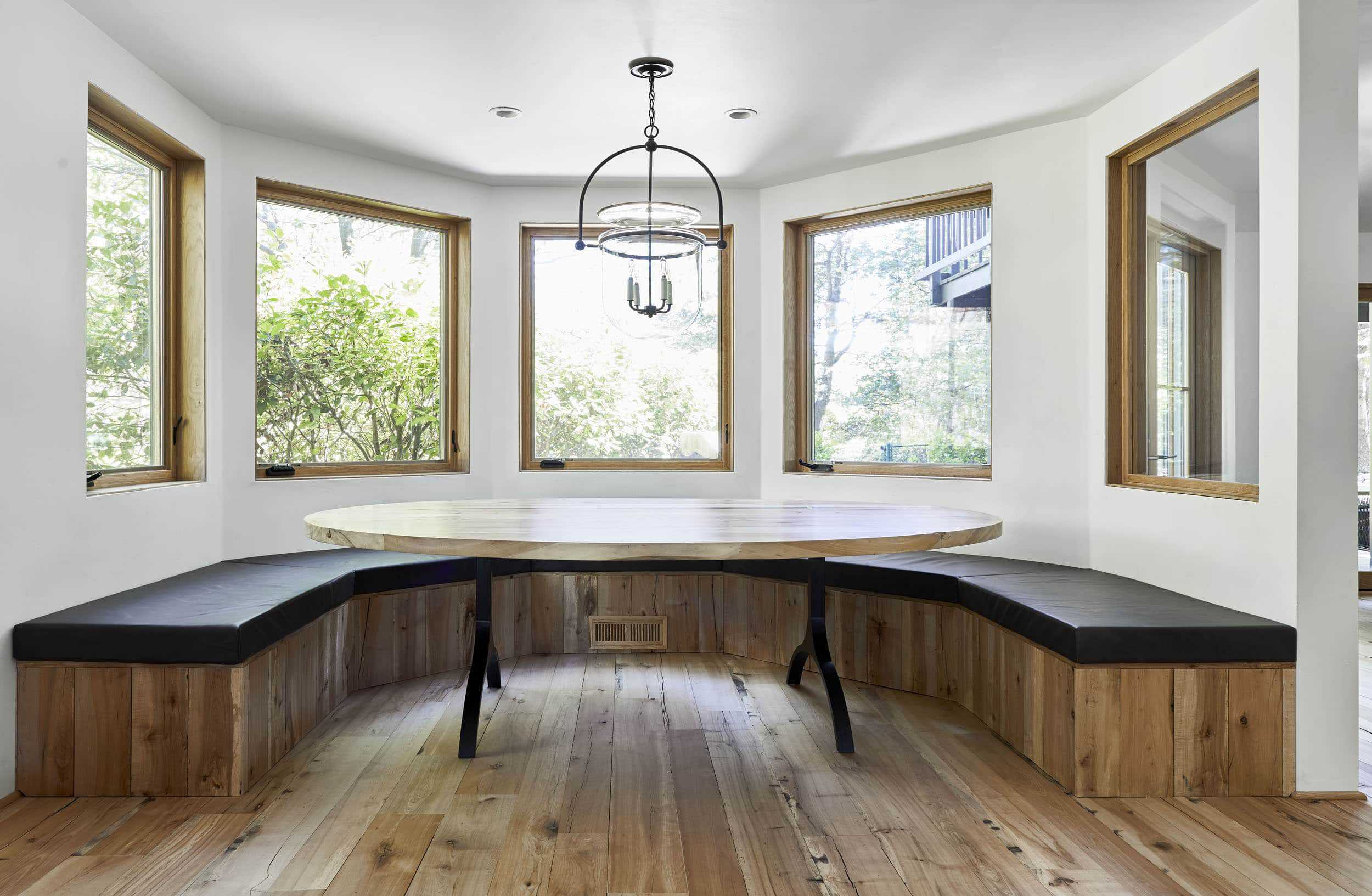 Emily Henderson Moutain House Dining Room Lores7