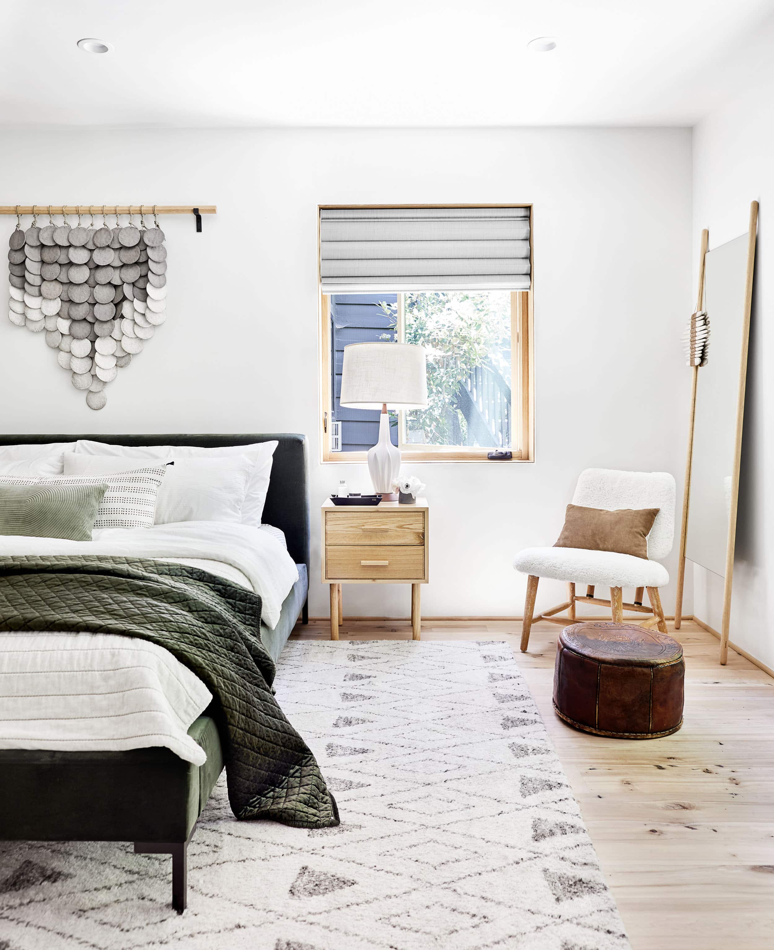 Emily Henderson Moutain House Downstairs Guest Room Lores13