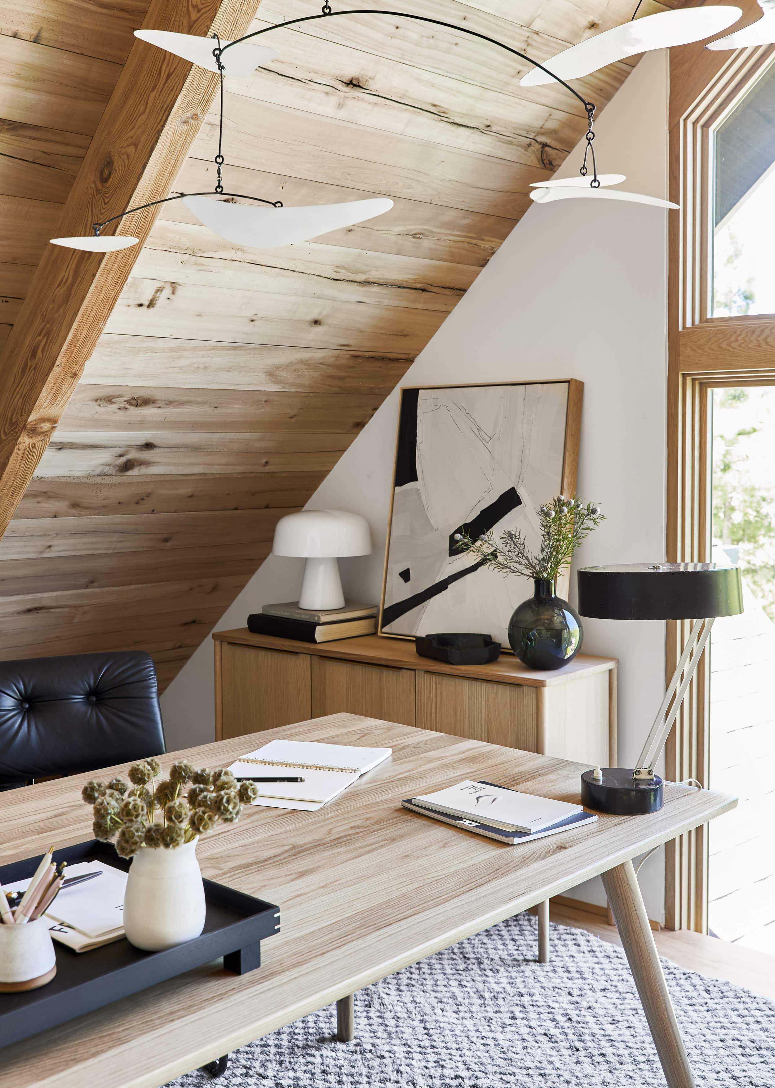 Emily Henderson Mountain House Home Office Loft8