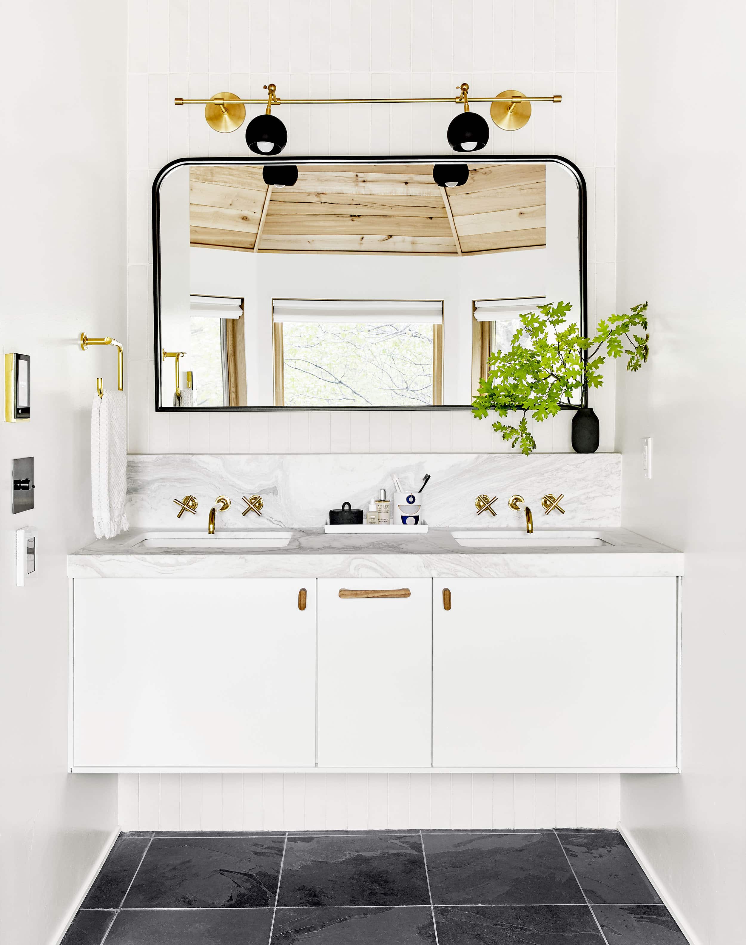 Masterbath01