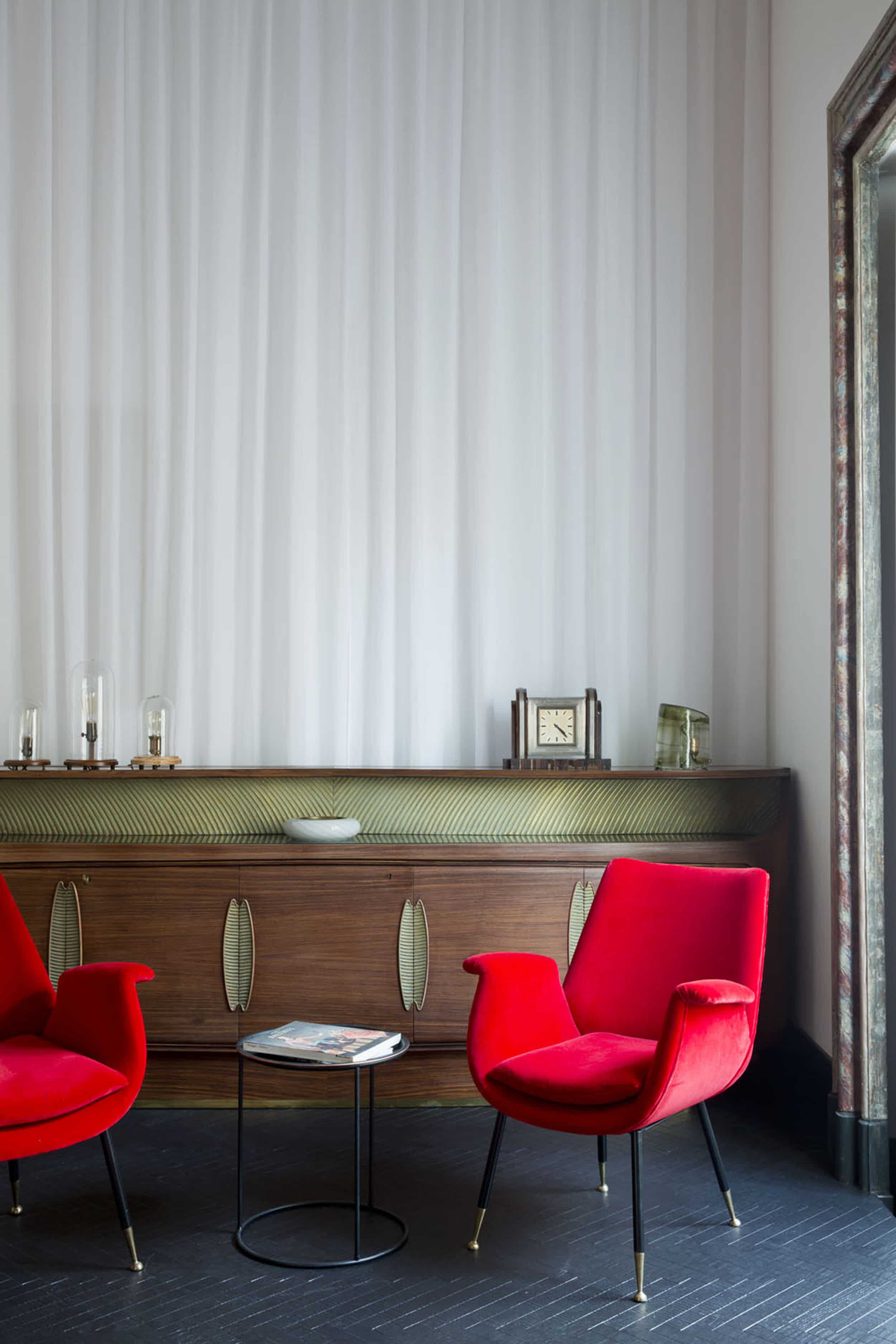 Emily Henderson Waverly Red Accent 5