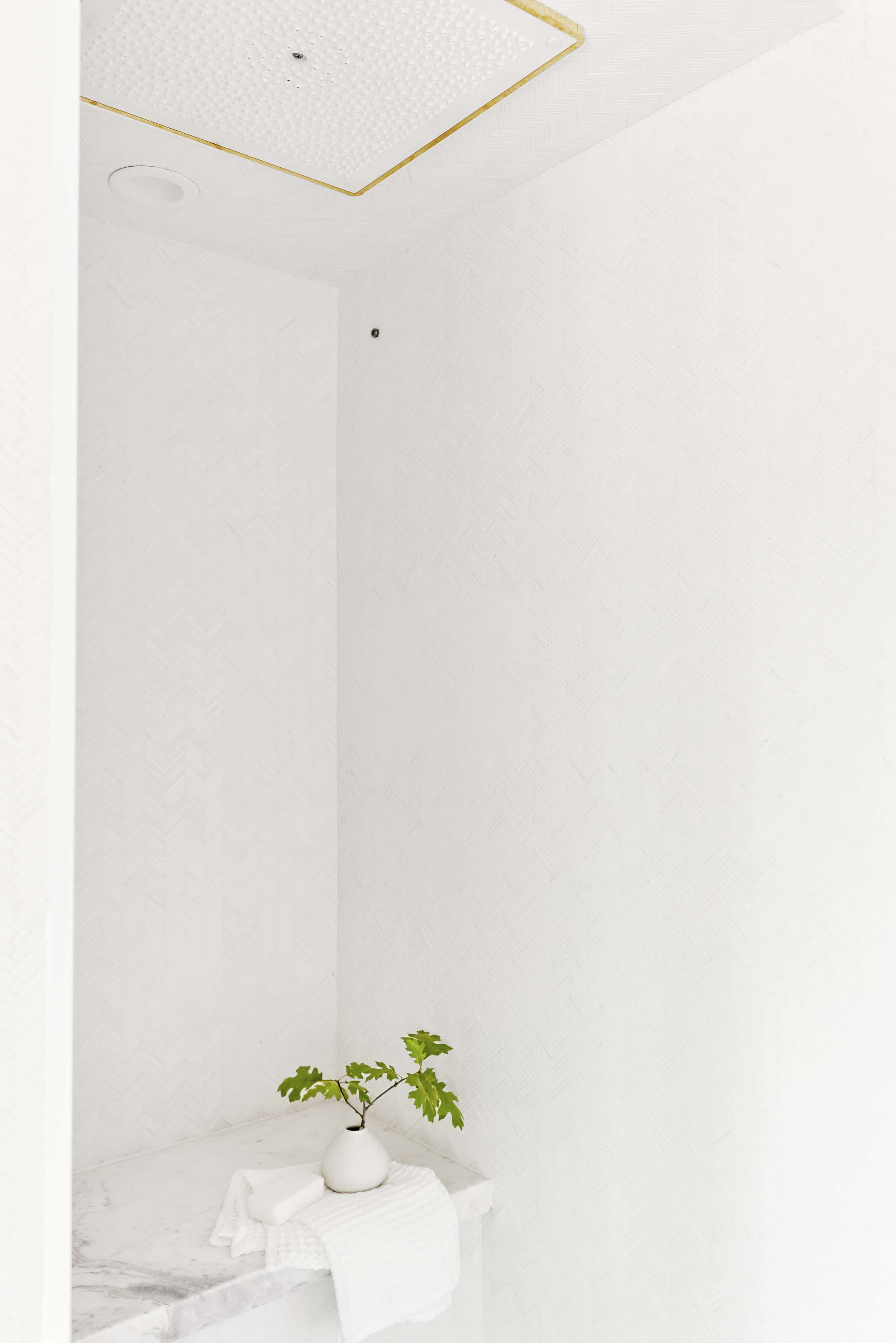 Masterbath09