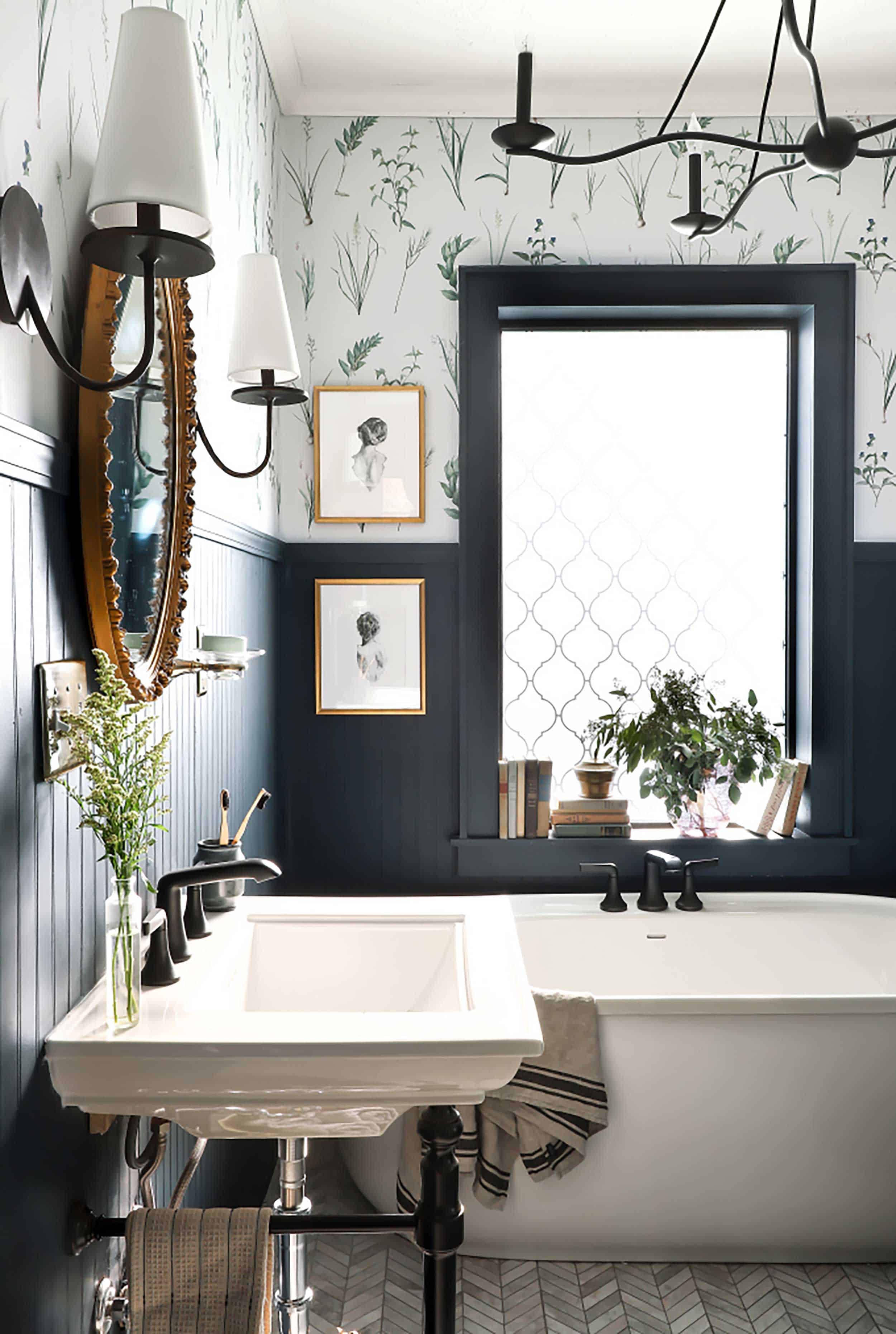 Ispydiy Oneroomchallenge19