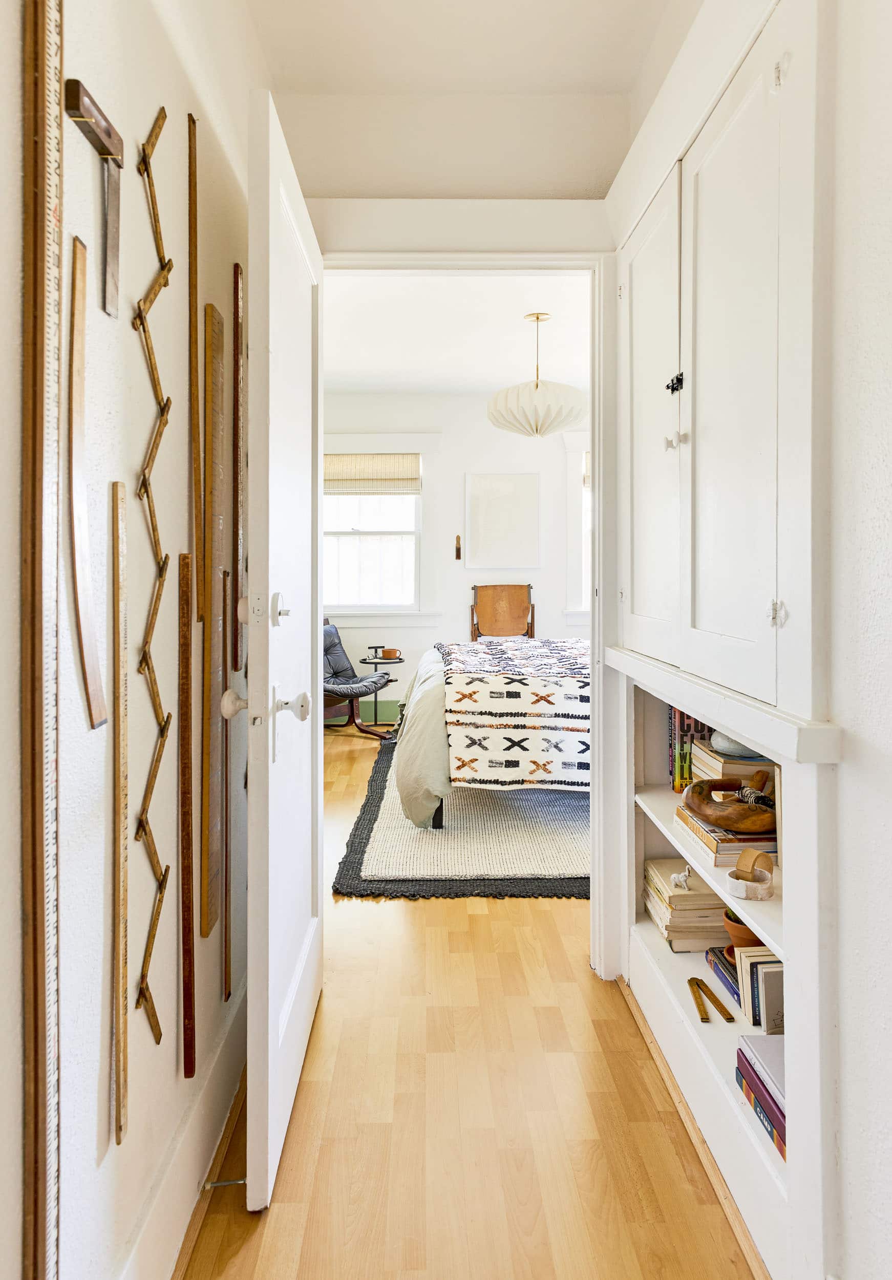 Emily Henderson Rental Decorating Tips And Tricks7